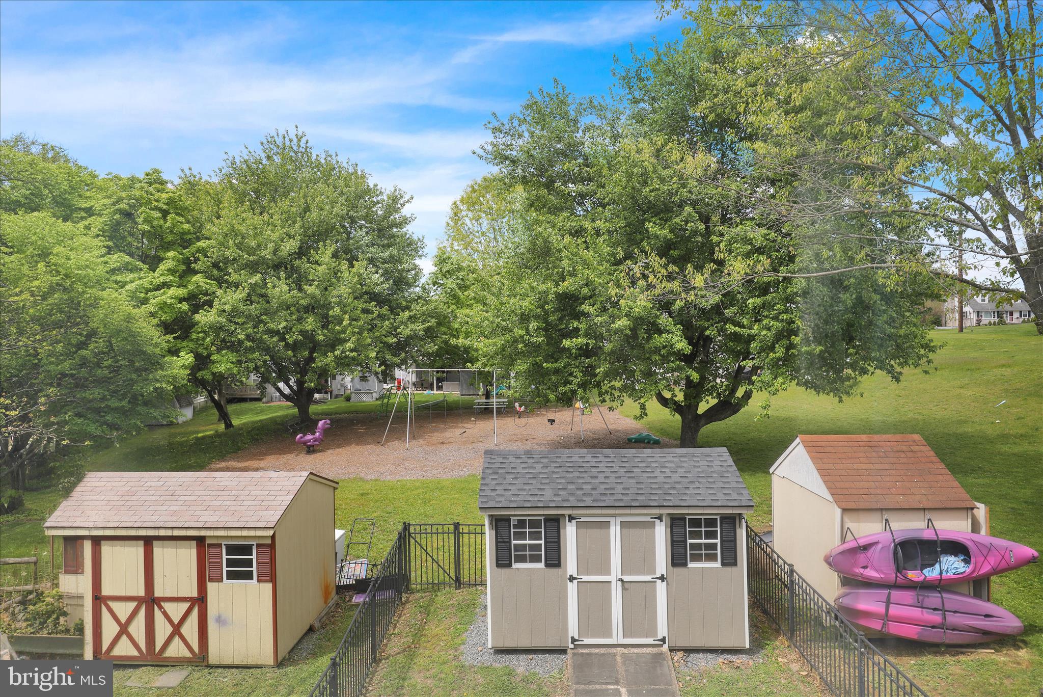 HAWK RIDGE - Residential