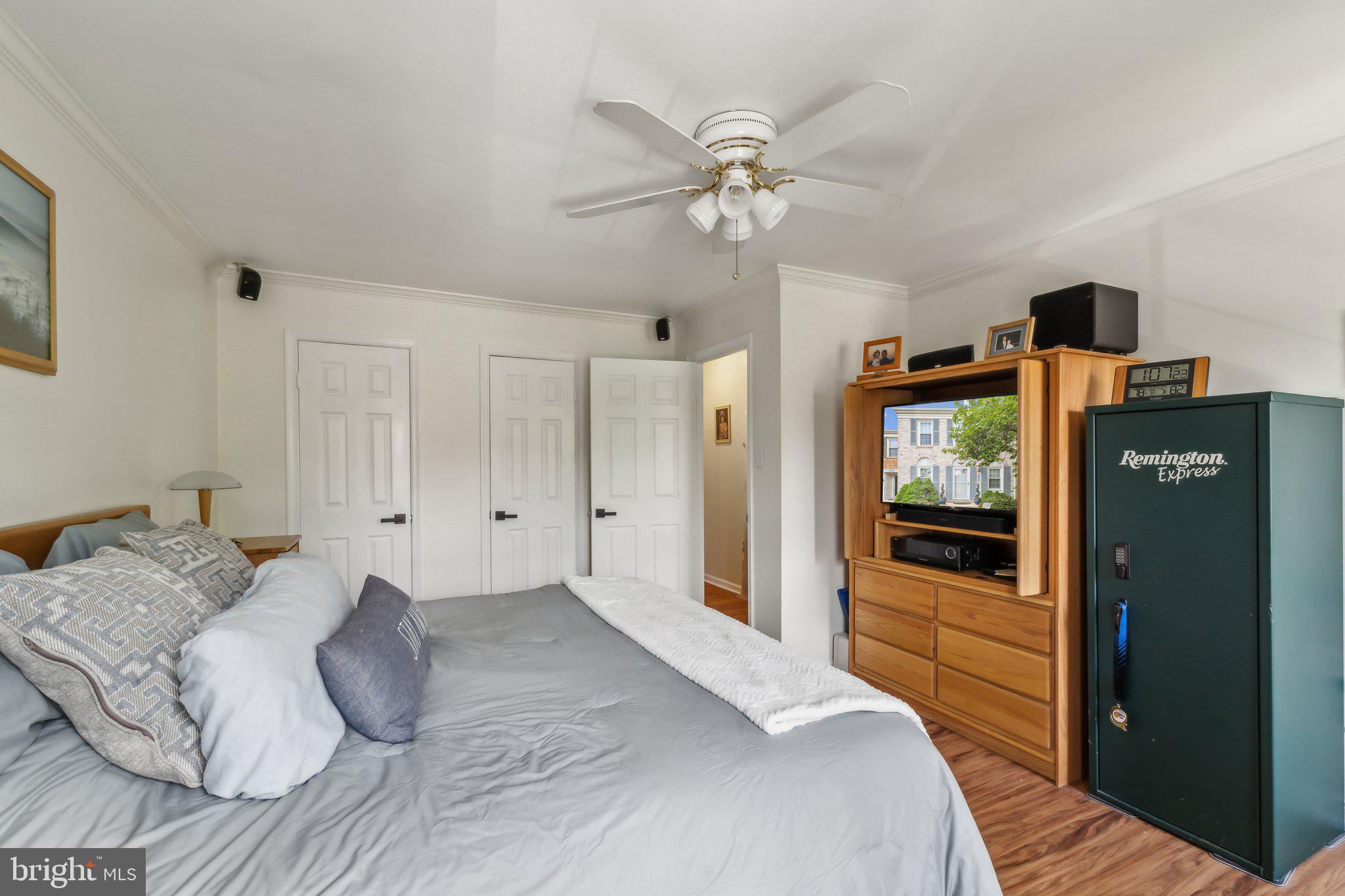 LAKE RIDGE - Residential