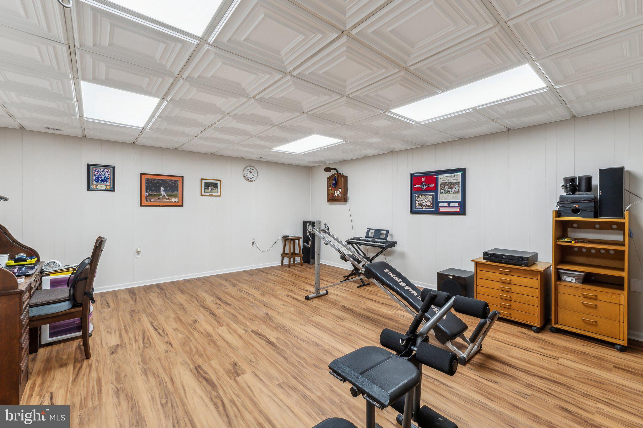 LAKE RIDGE - Residential