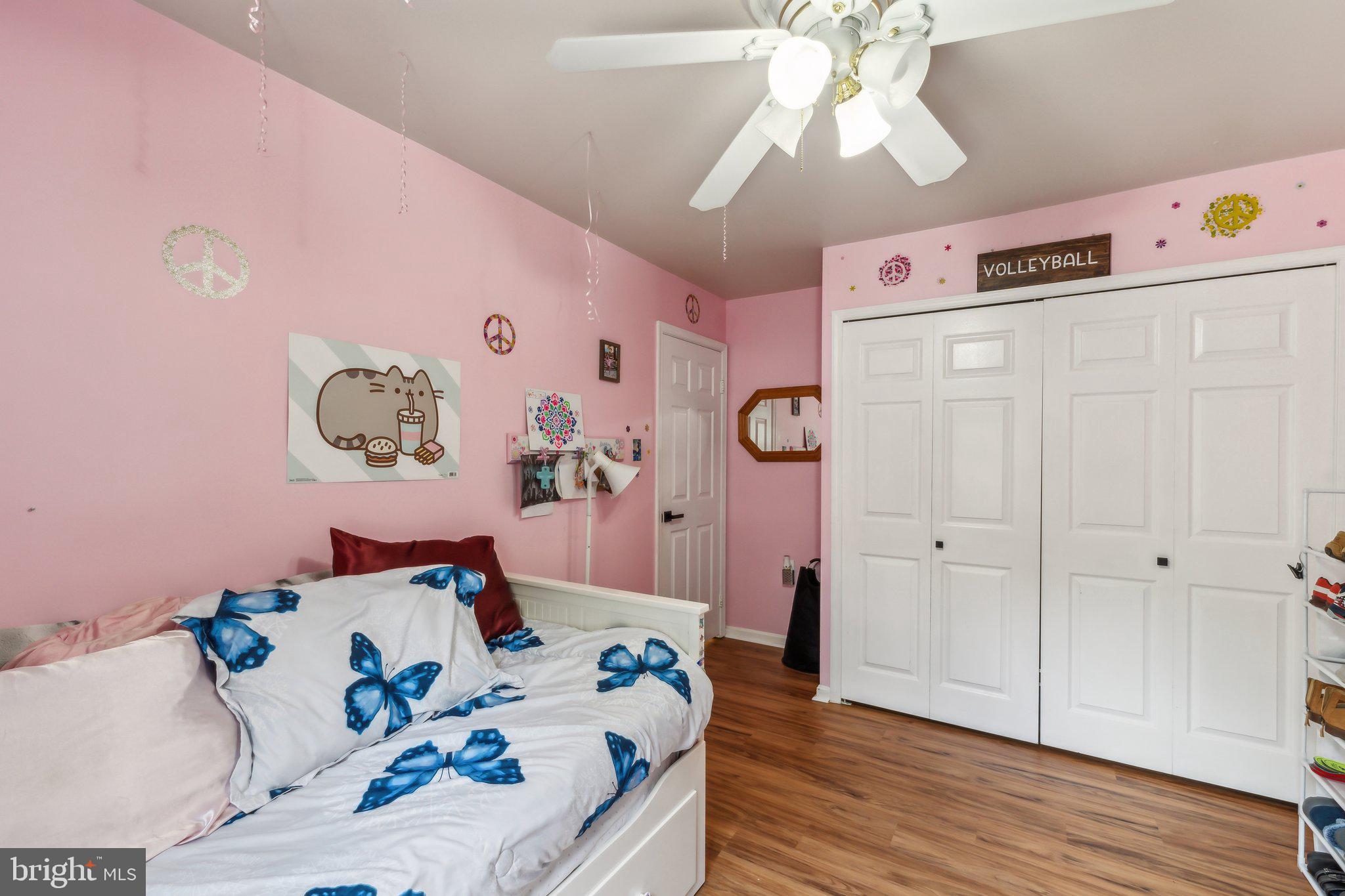 LAKE RIDGE - Residential