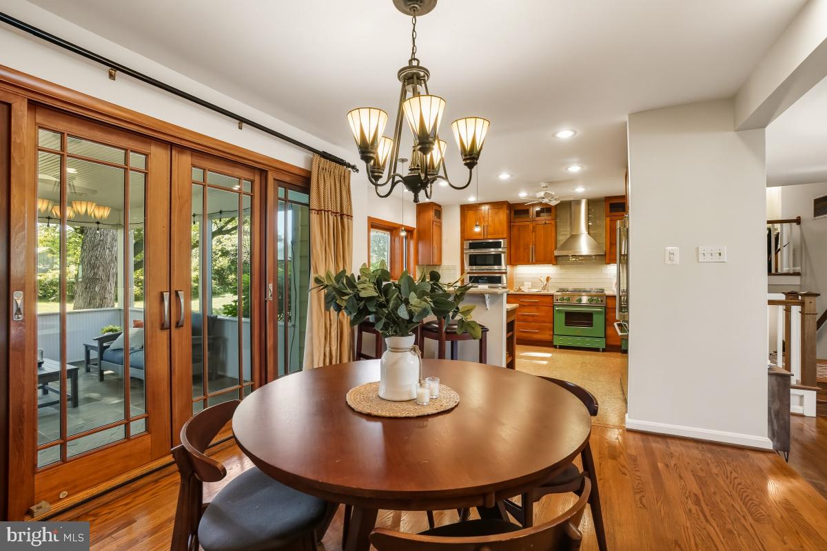 BURNT MILLS MANOR - Residential