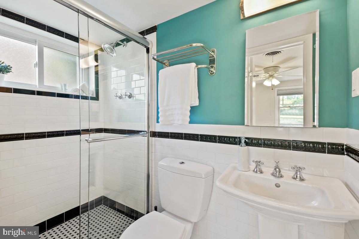 BURNT MILLS MANOR - Residential