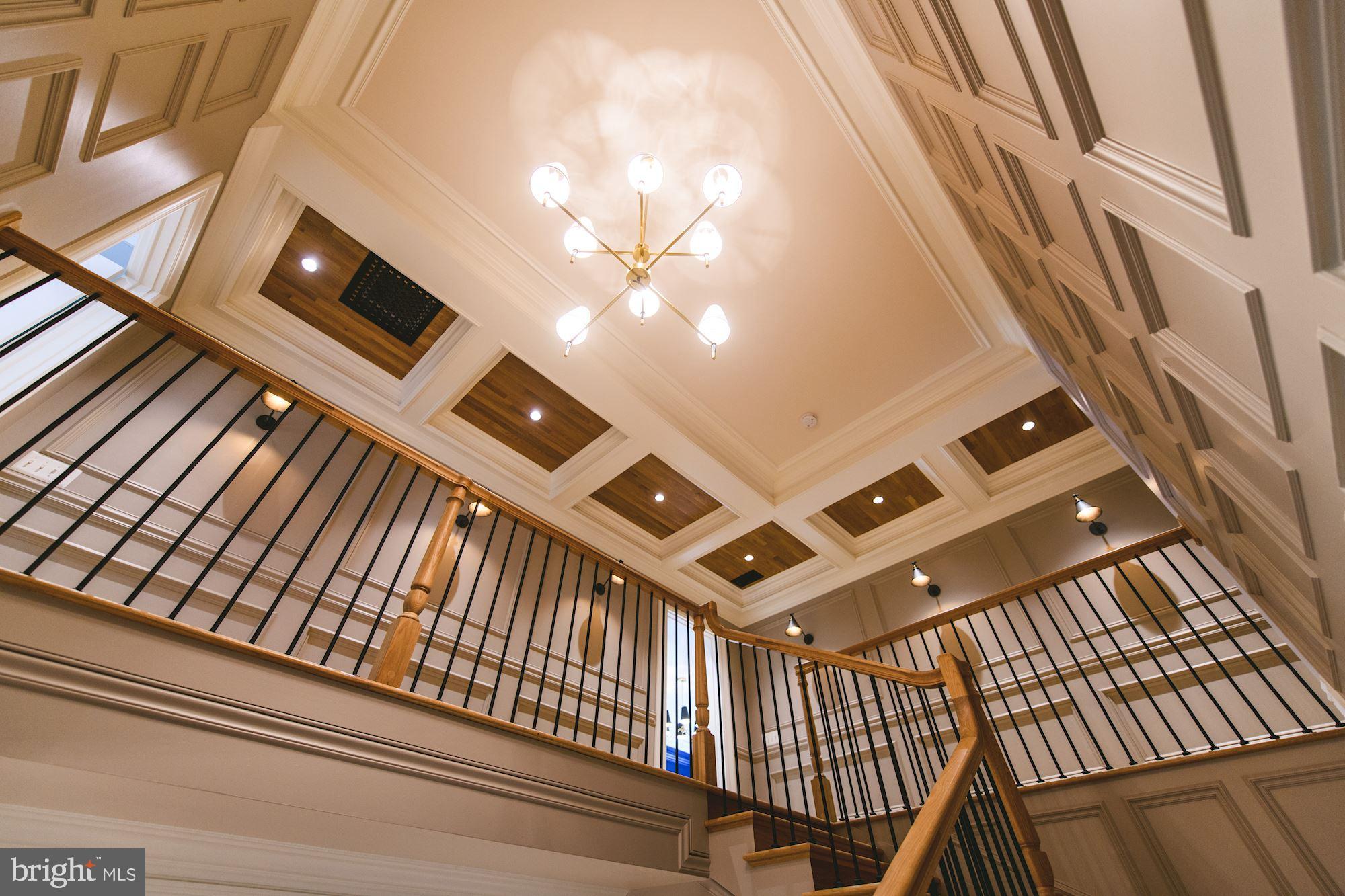 RIVER OAKS - Residential