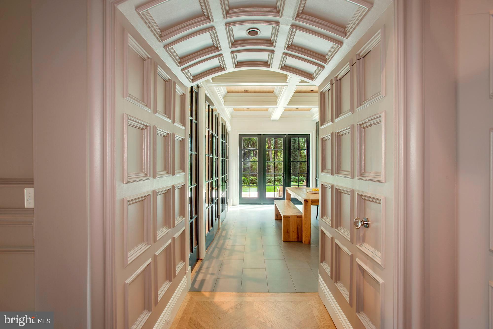 RIVER OAKS - Residential