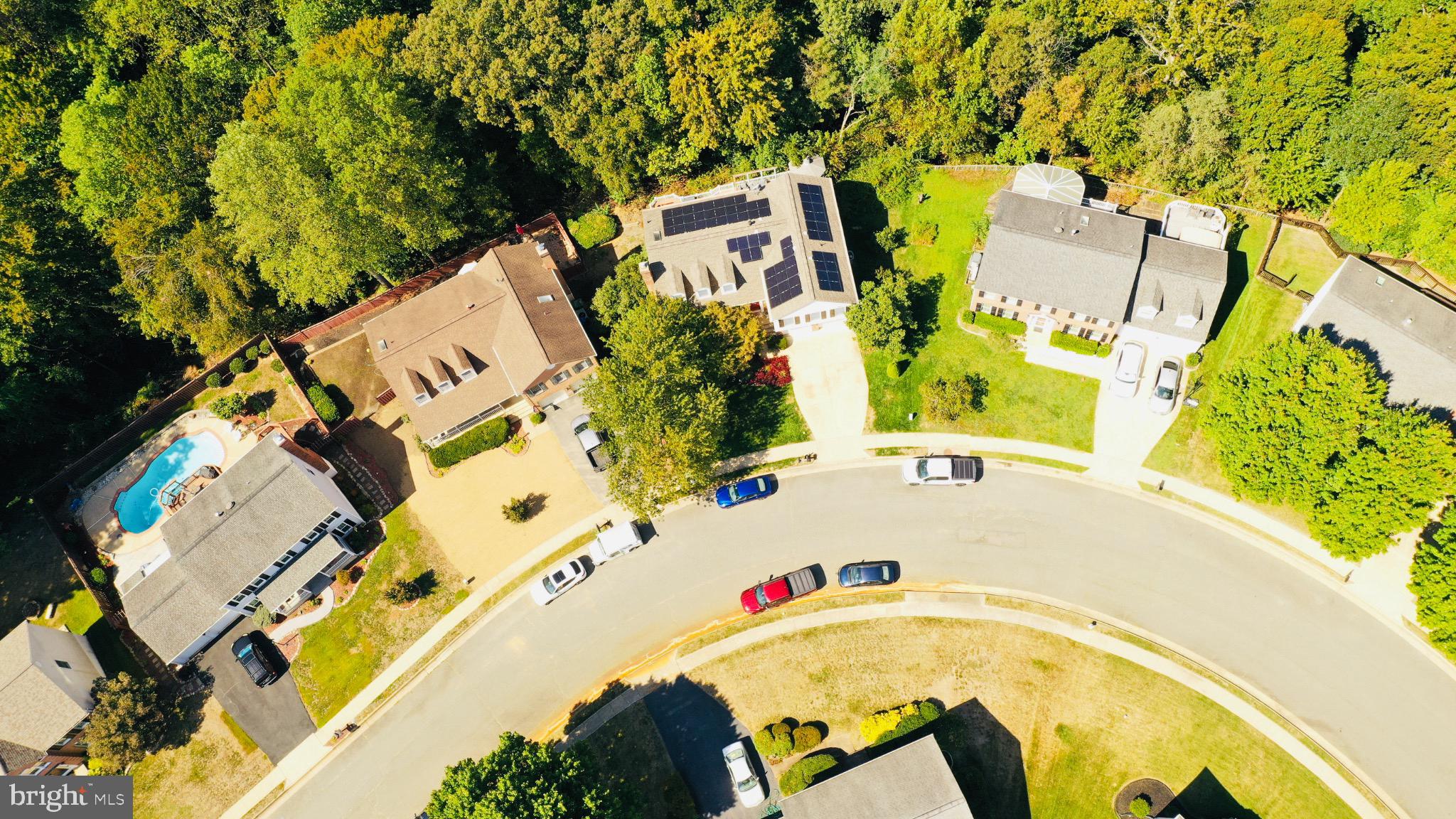 HAMPTON OAKS - Residential