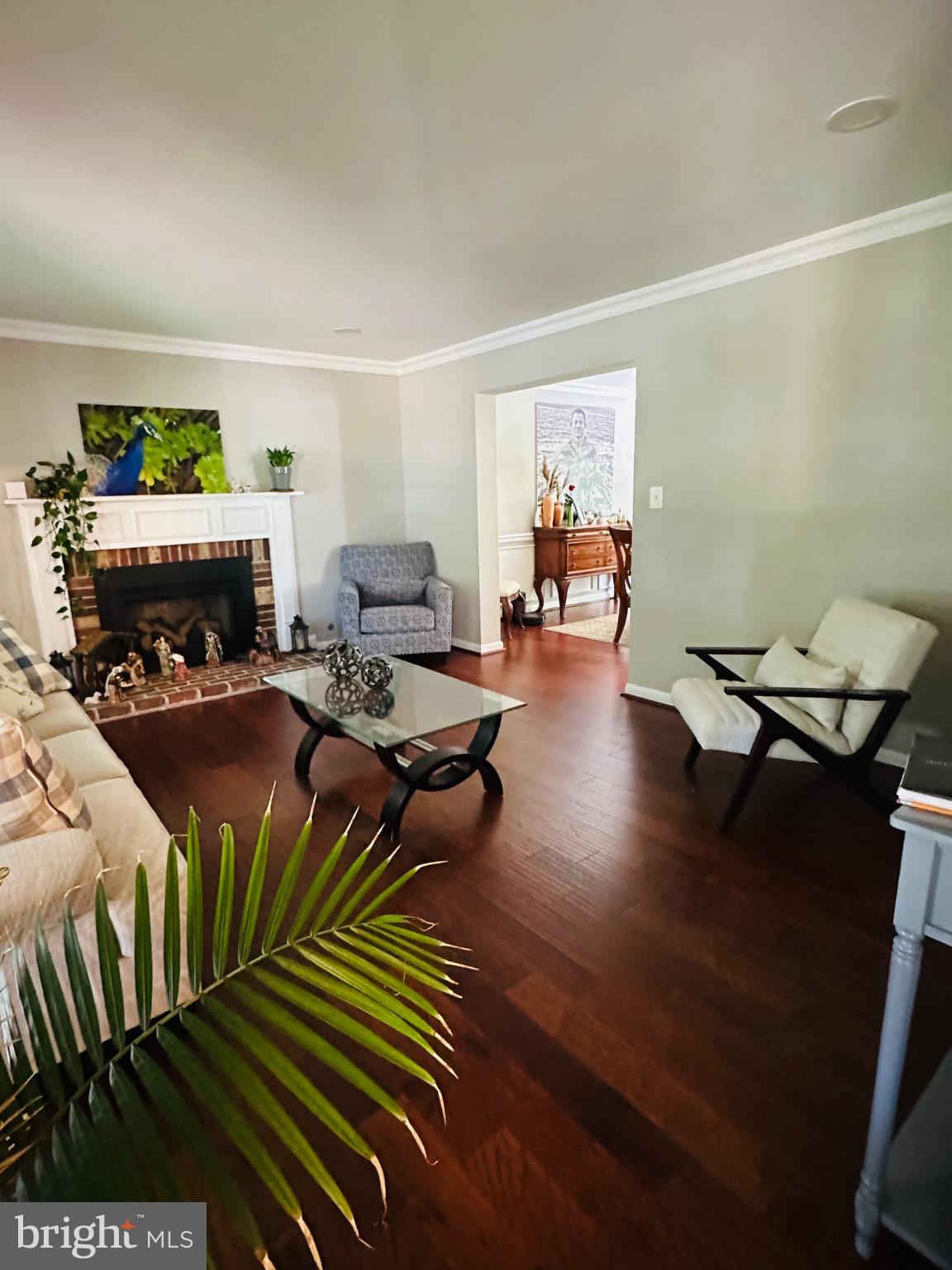 HAMPTON OAKS - Residential