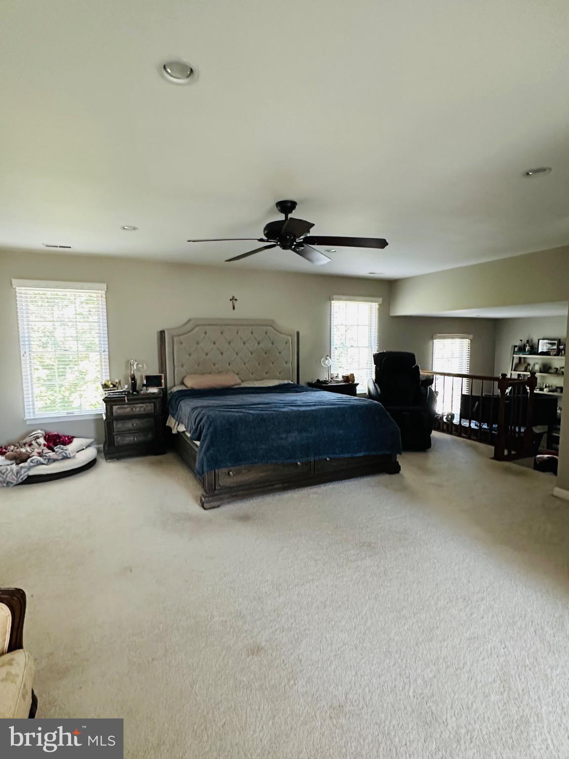 HAMPTON OAKS - Residential