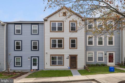 Townhouse For Sale - 11506 Aberstraw Way<br/> GERMANTOWN, MD 20876