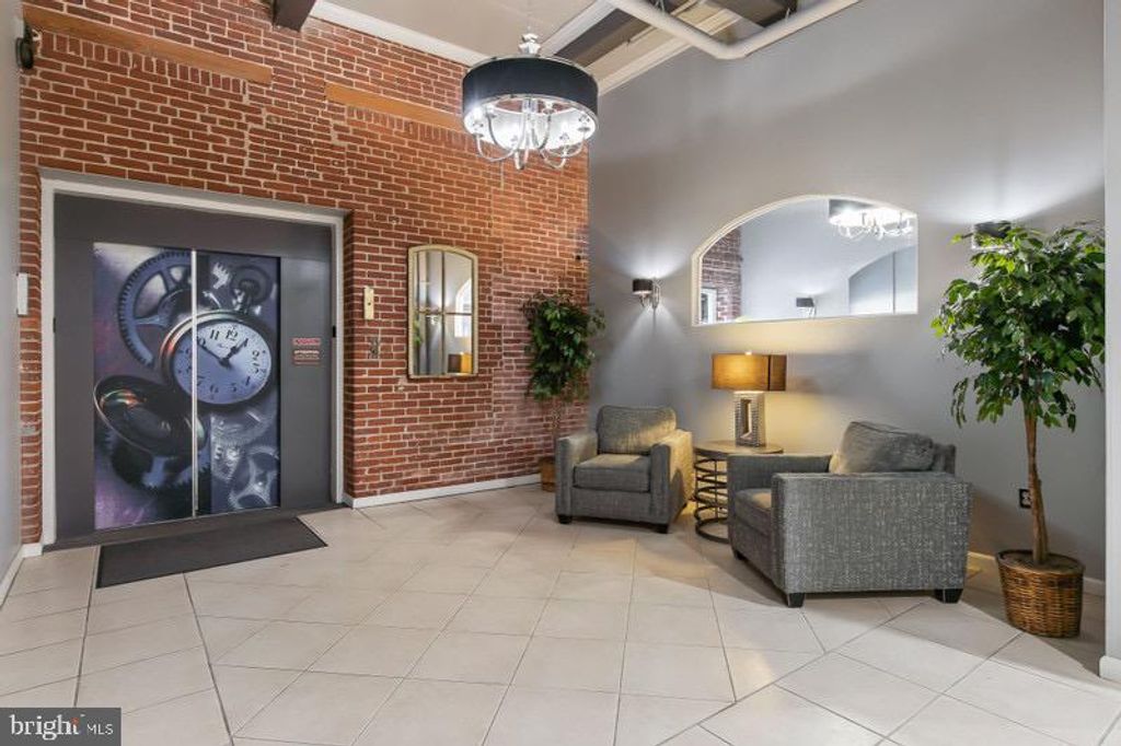 Photo of 917 Columbia Avenue #514, Lancaster, PA 17603 (MLS # PALA2047184)