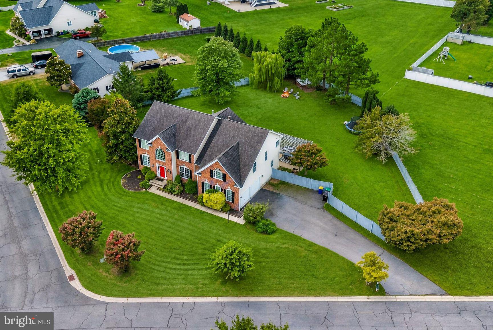 105 RED TAIL DRIVE
