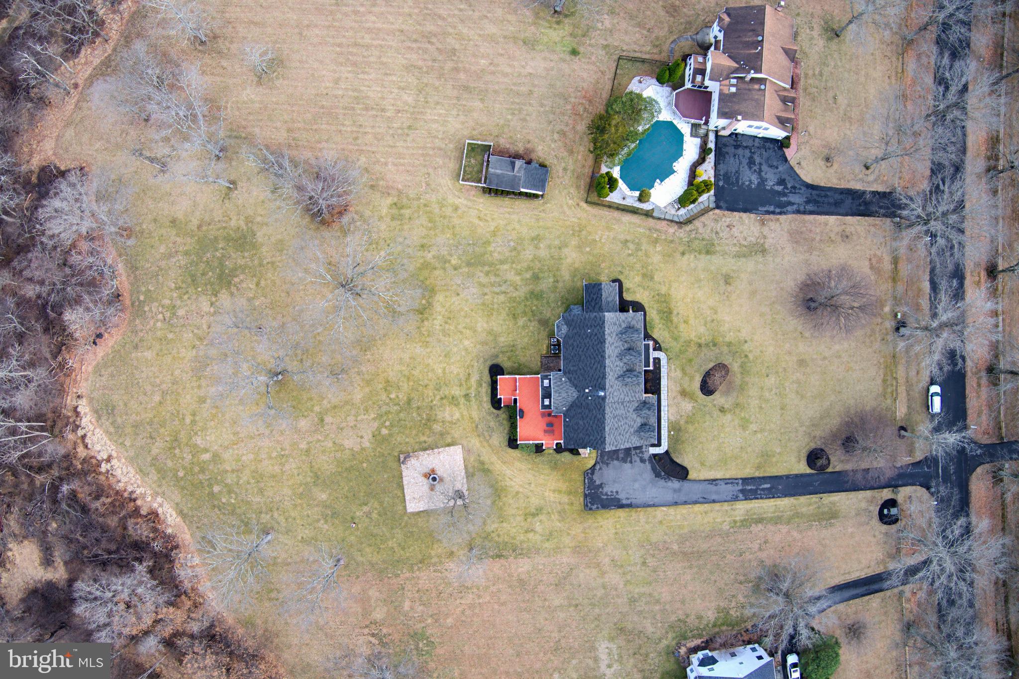 BROOKEFIELD - Residential