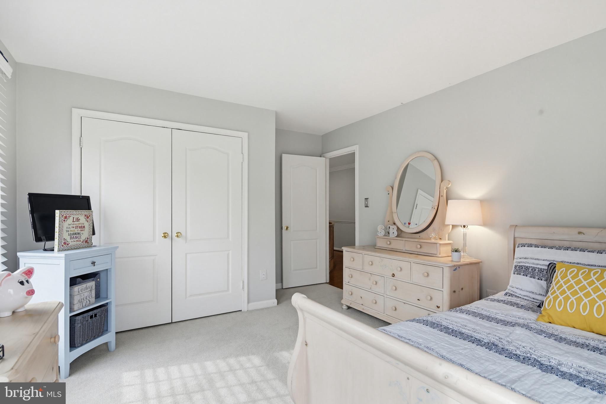 BROOKEFIELD - Residential