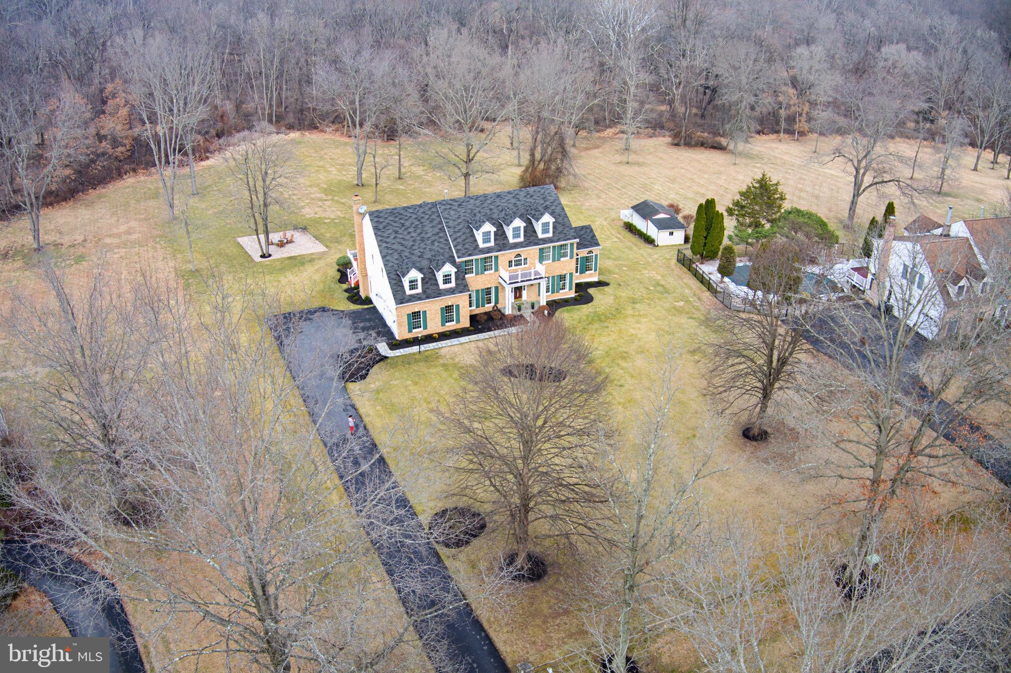 BROOKEFIELD - Residential