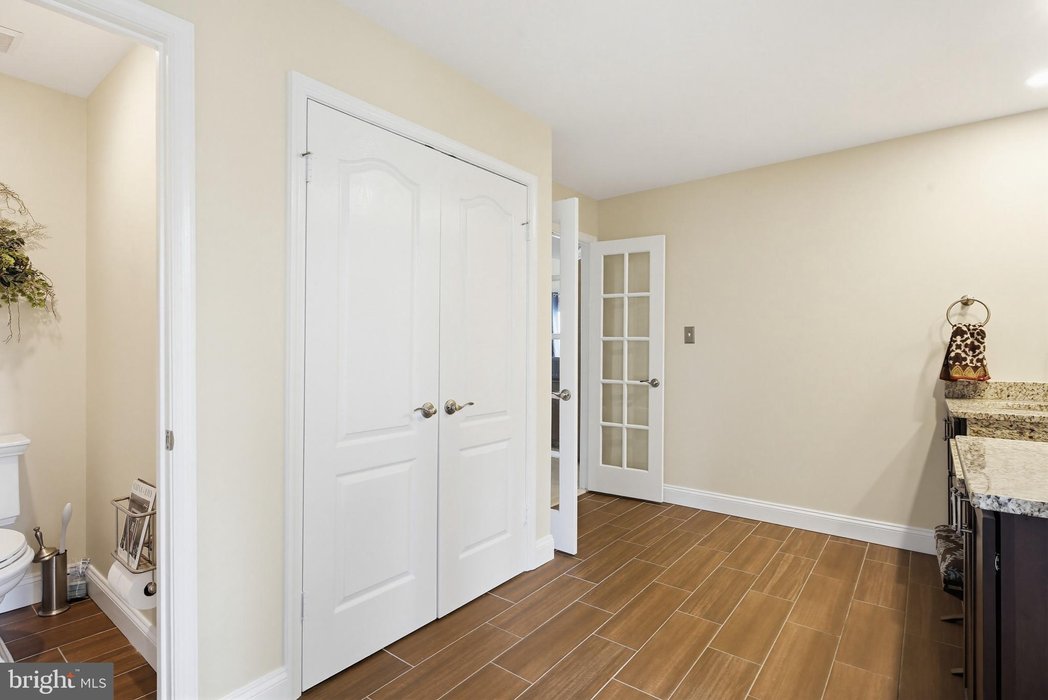 BROOKEFIELD - Residential