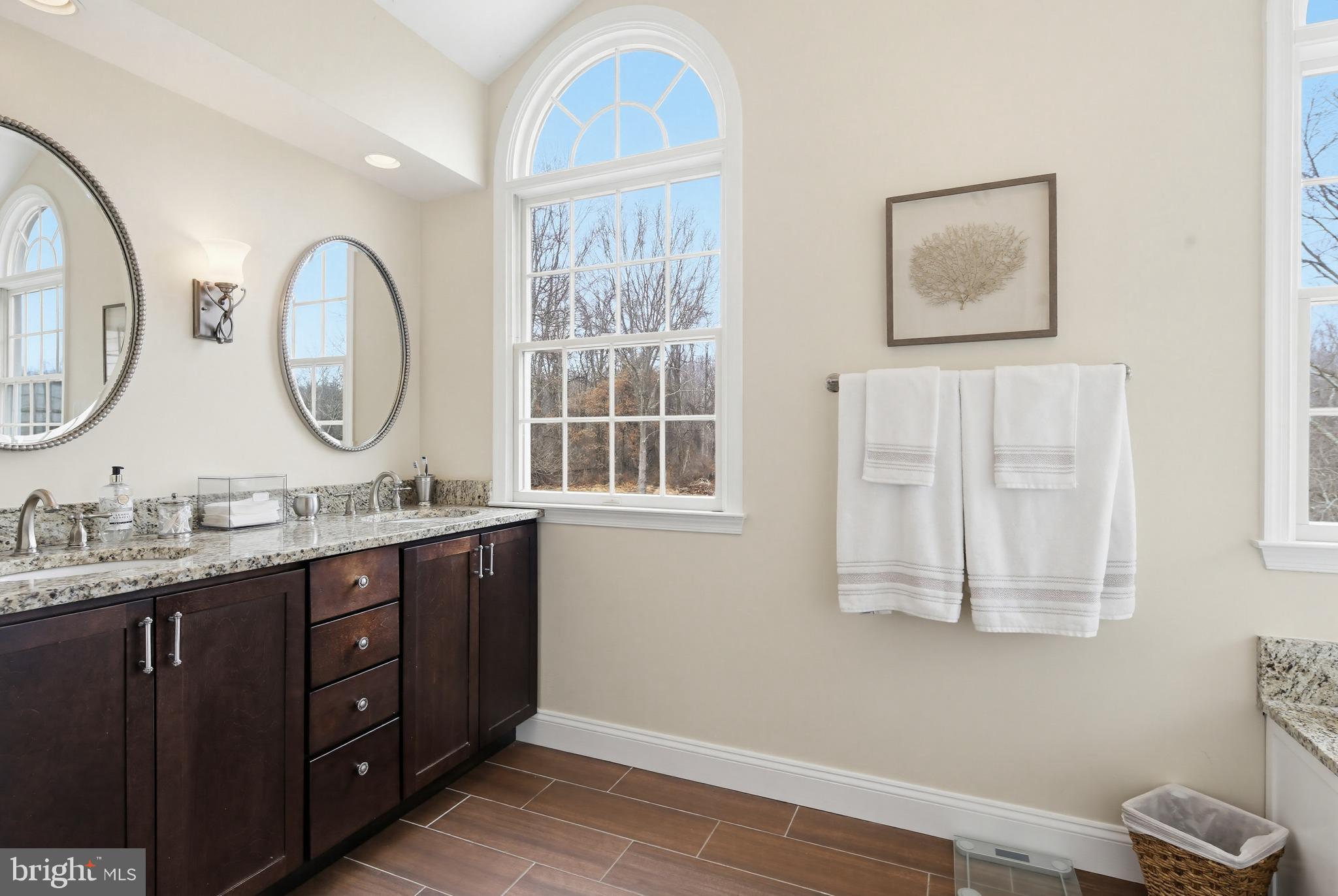 BROOKEFIELD - Residential