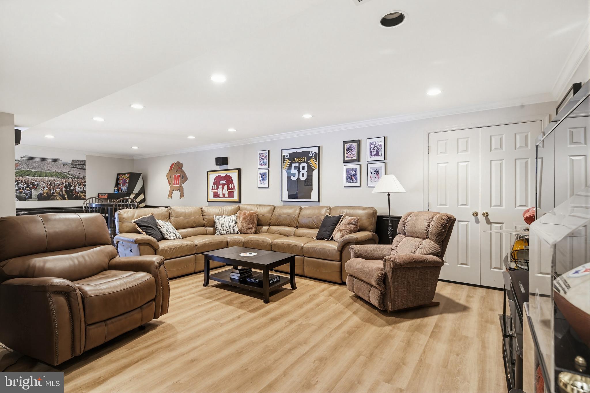 BROOKEFIELD - Residential