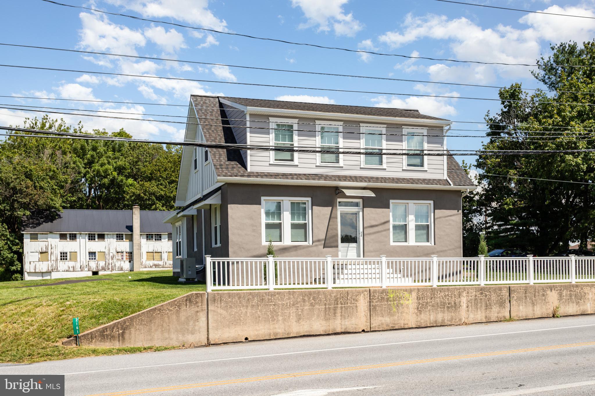 EAST HEMPFIELD - Residential