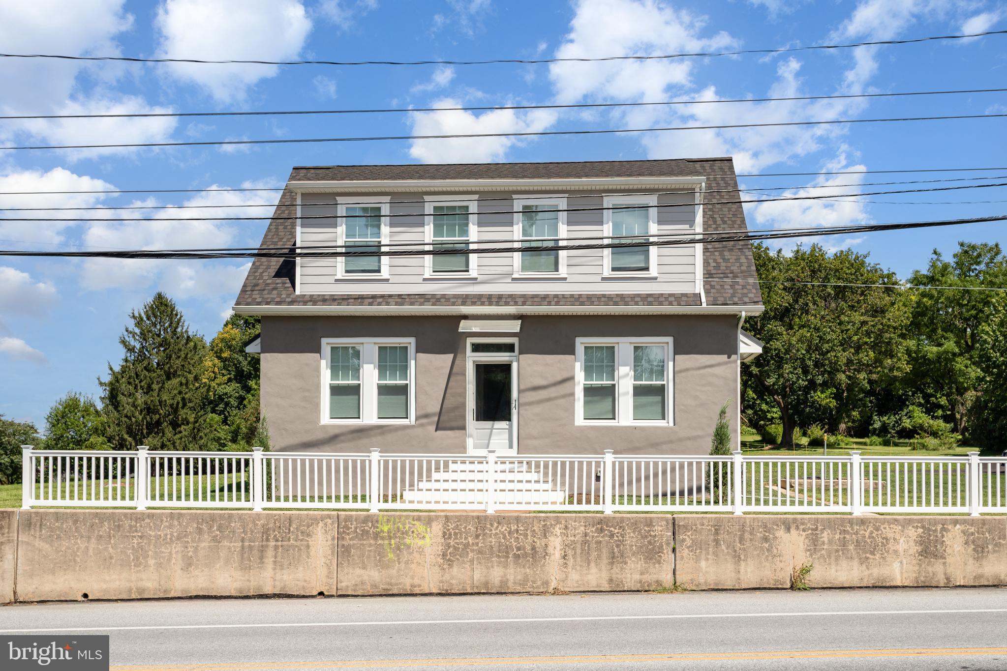 EAST HEMPFIELD - Residential