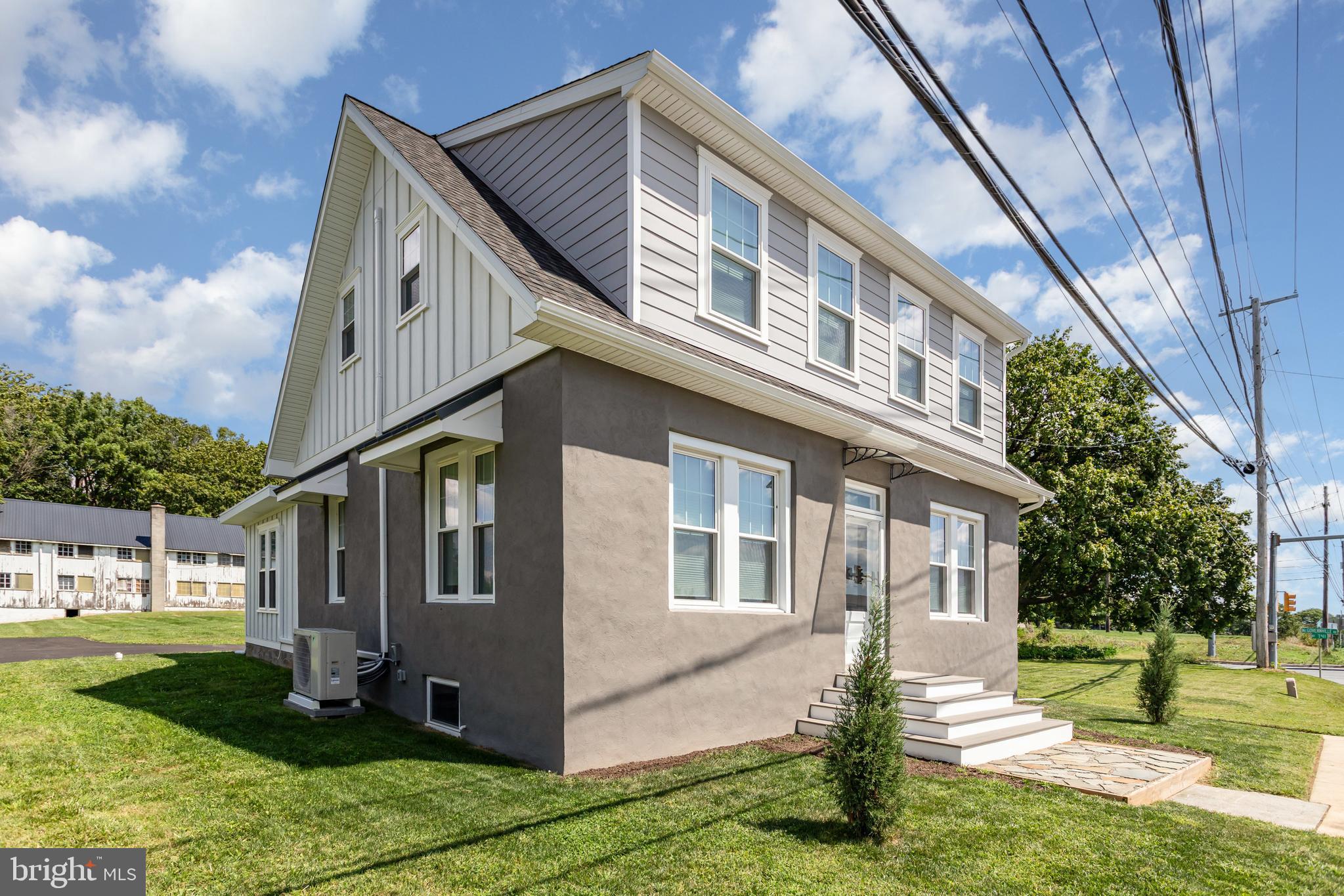 EAST HEMPFIELD - Residential