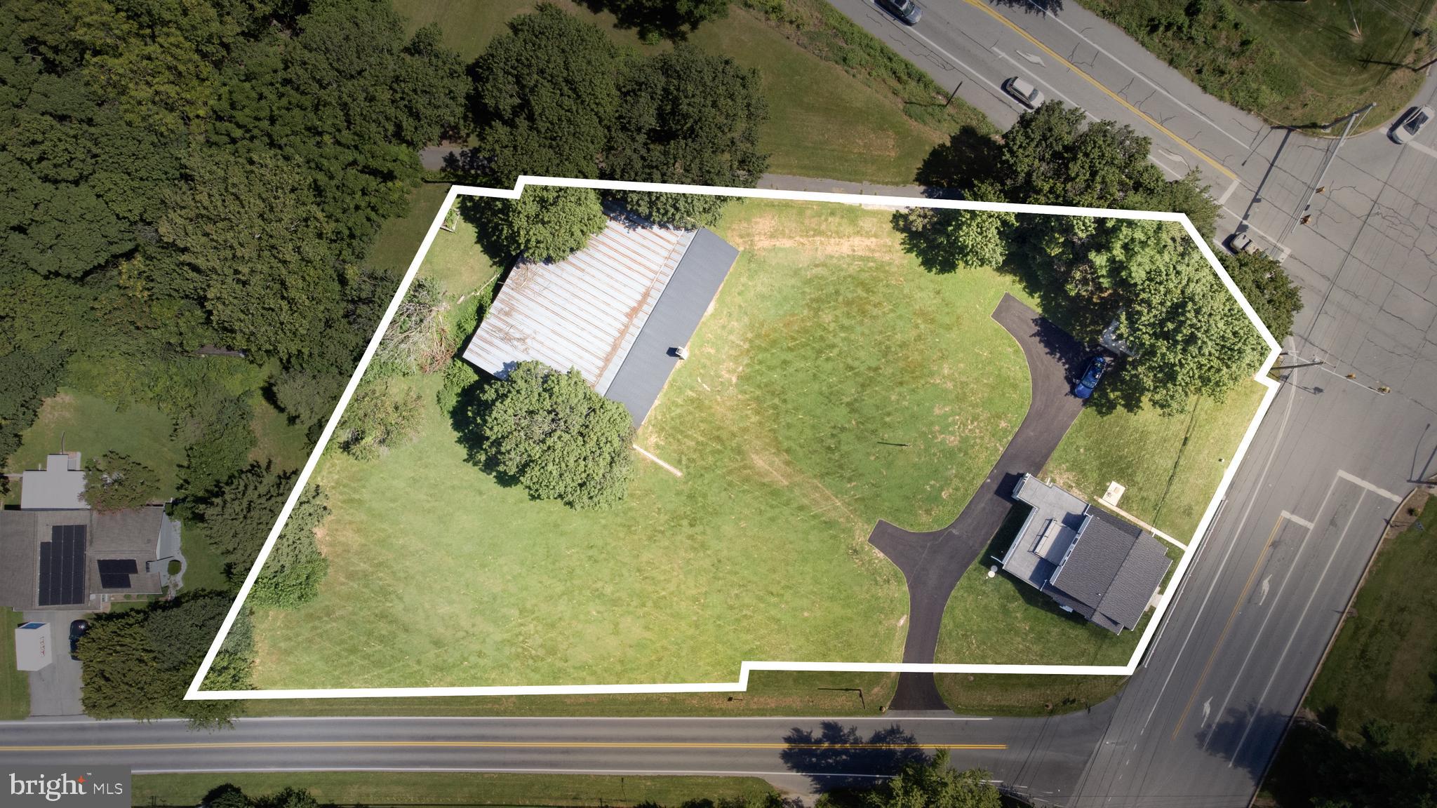 2161 HARRISBURG PIKE