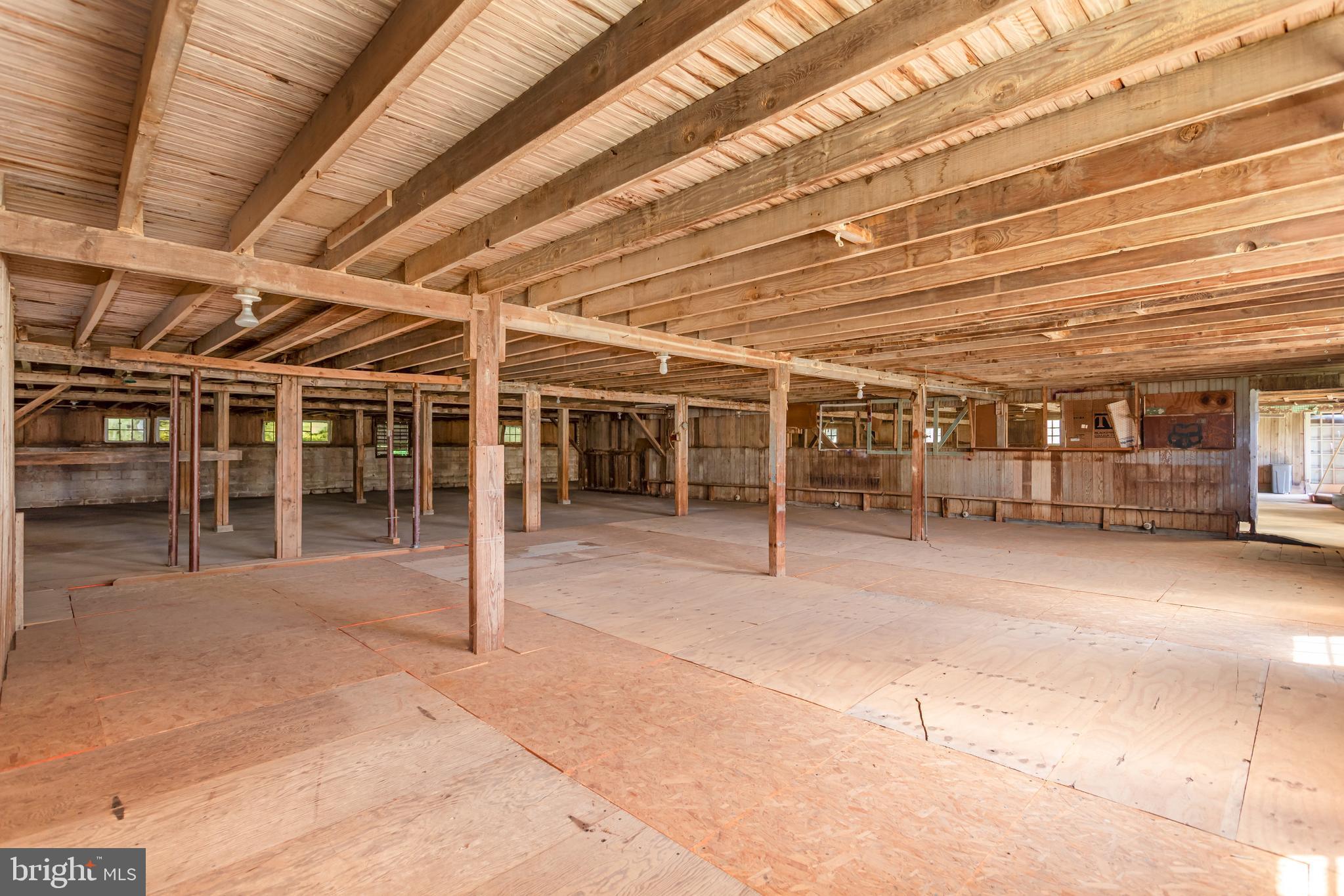 EAST HEMPFIELD - Residential