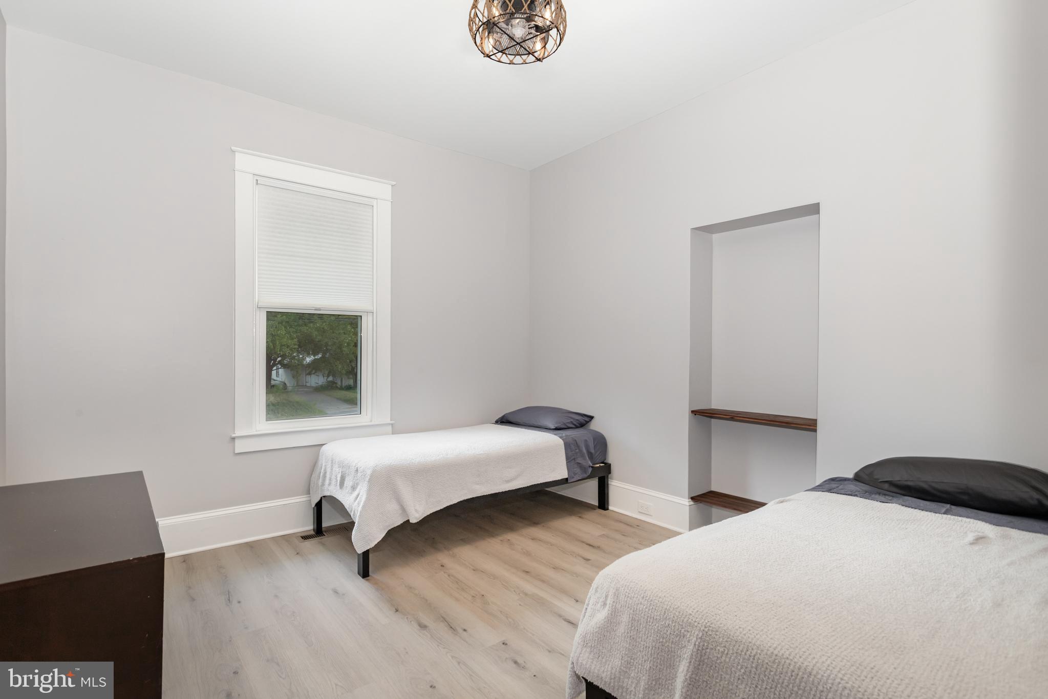 EAST HEMPFIELD - Residential