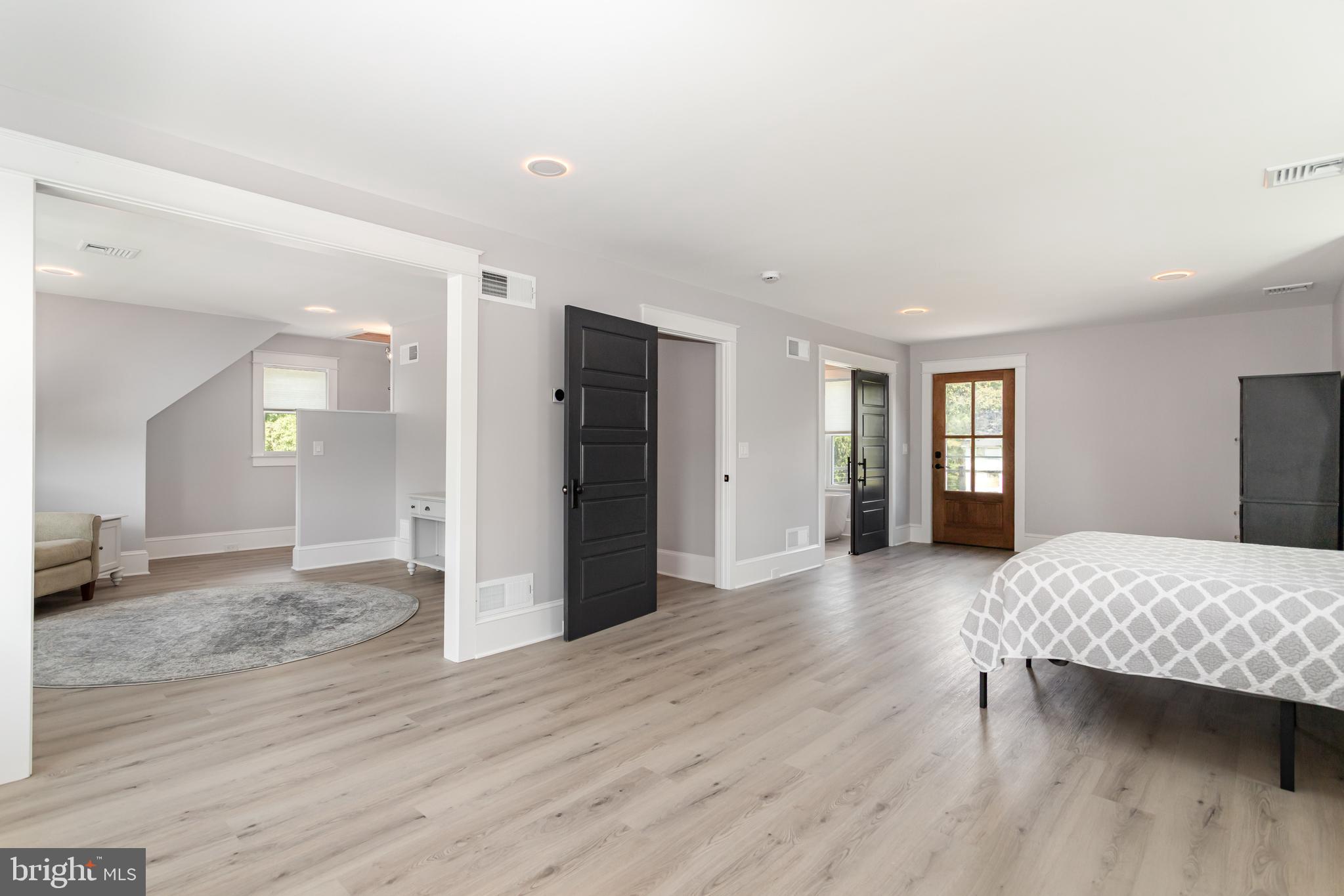 EAST HEMPFIELD - Residential