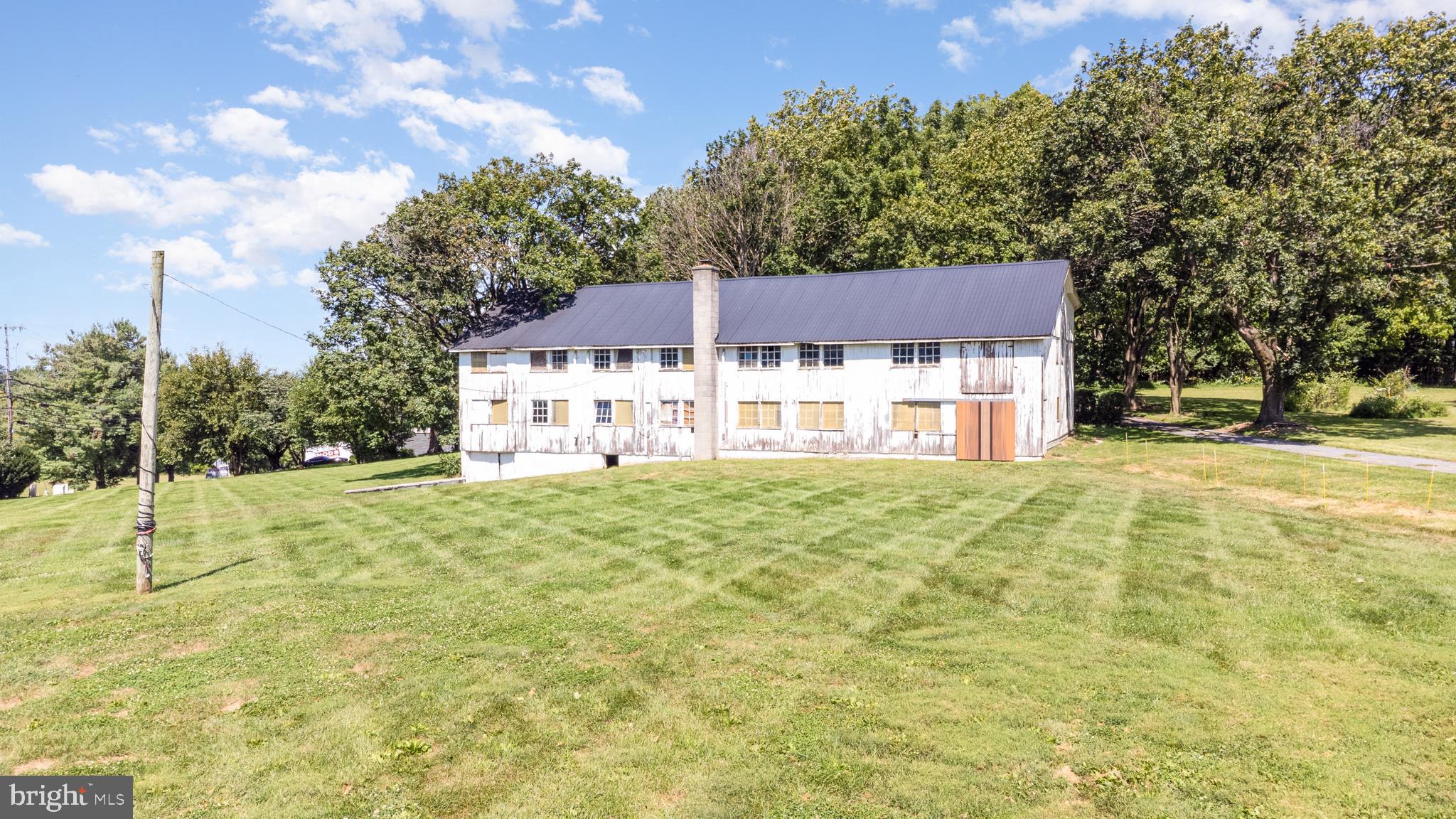 EAST HEMPFIELD - Residential