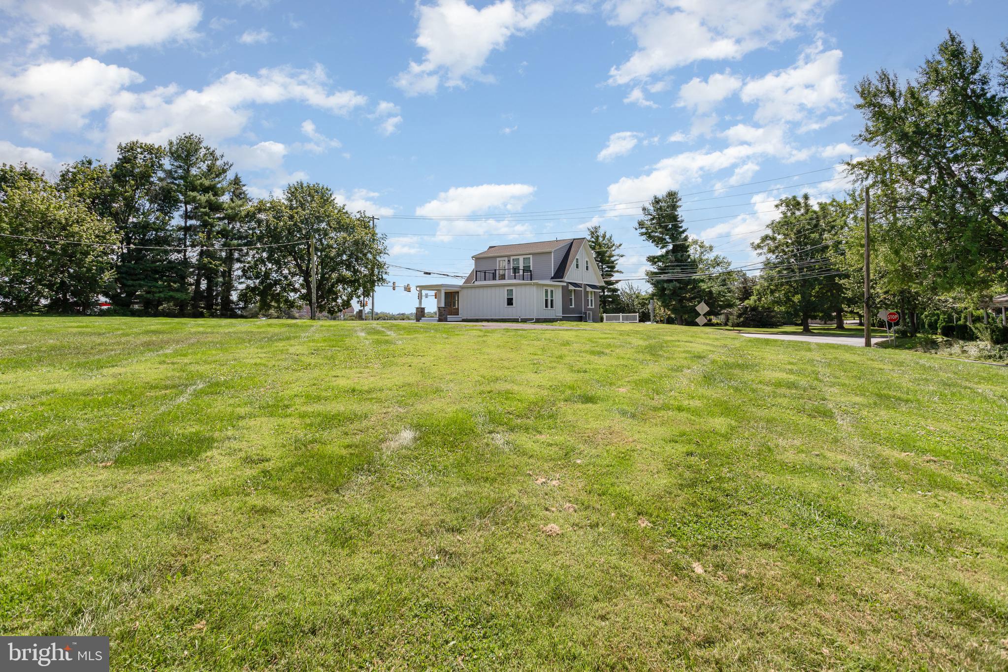 EAST HEMPFIELD - Residential