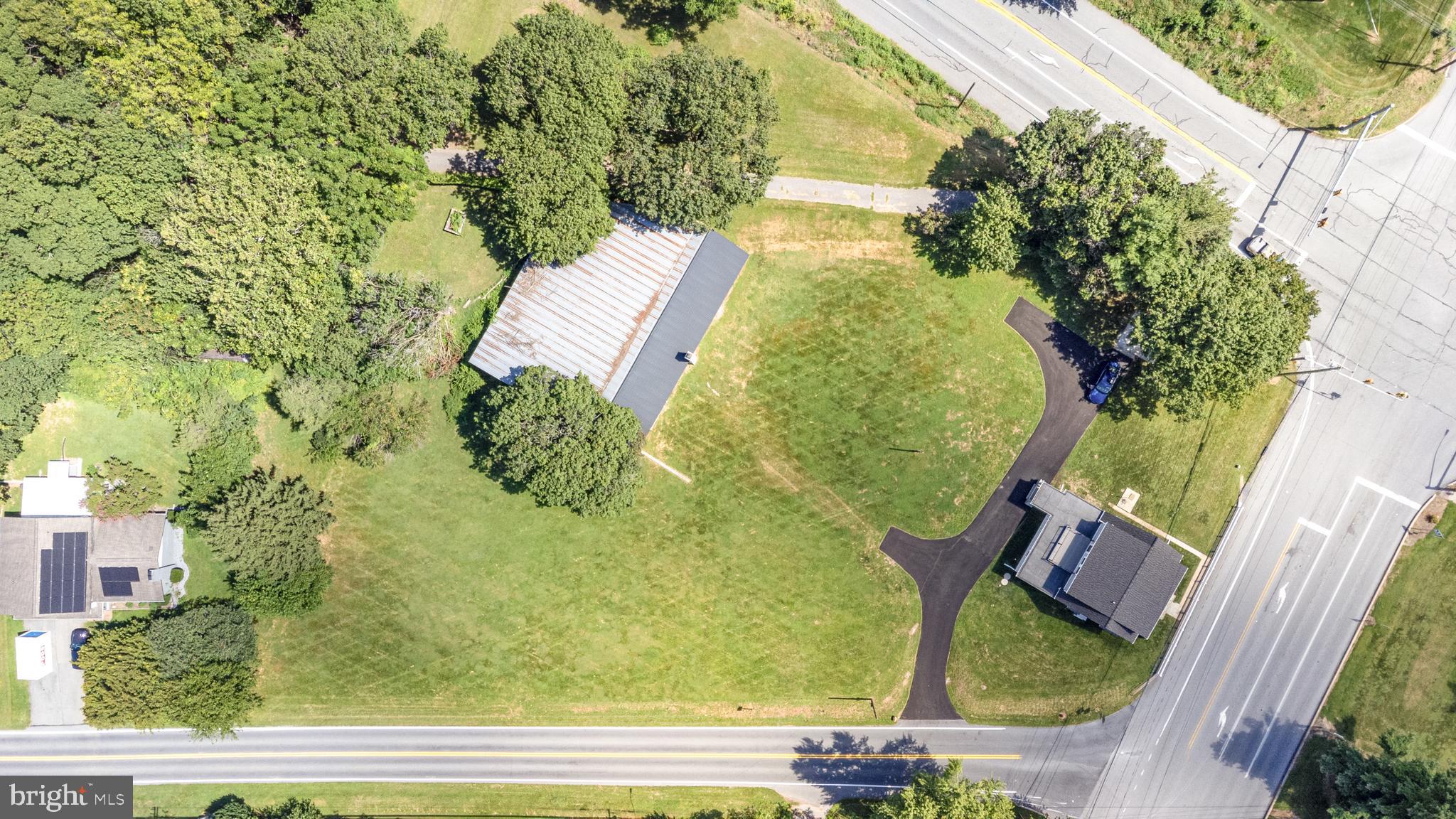 EAST HEMPFIELD - Residential