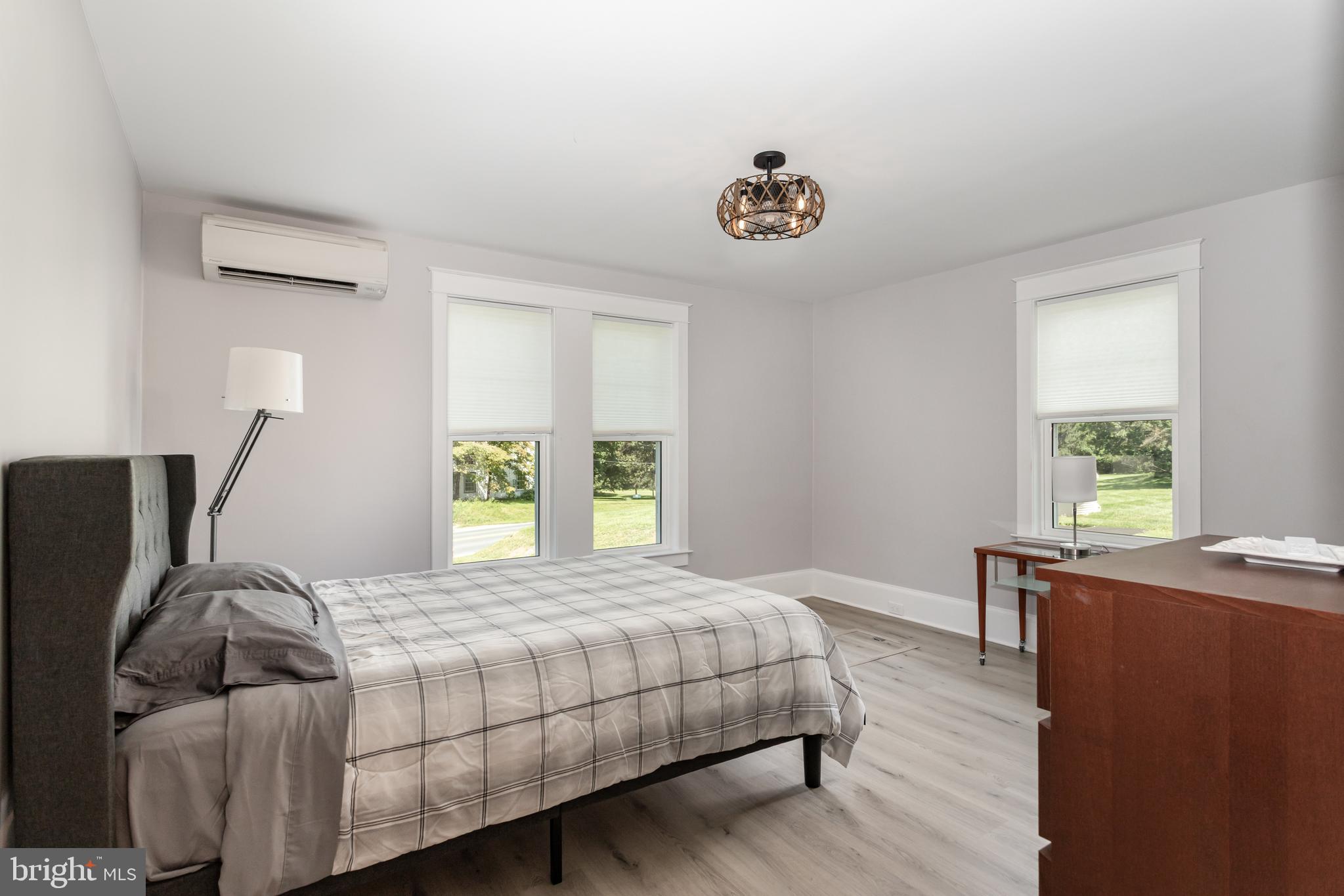 EAST HEMPFIELD - Residential