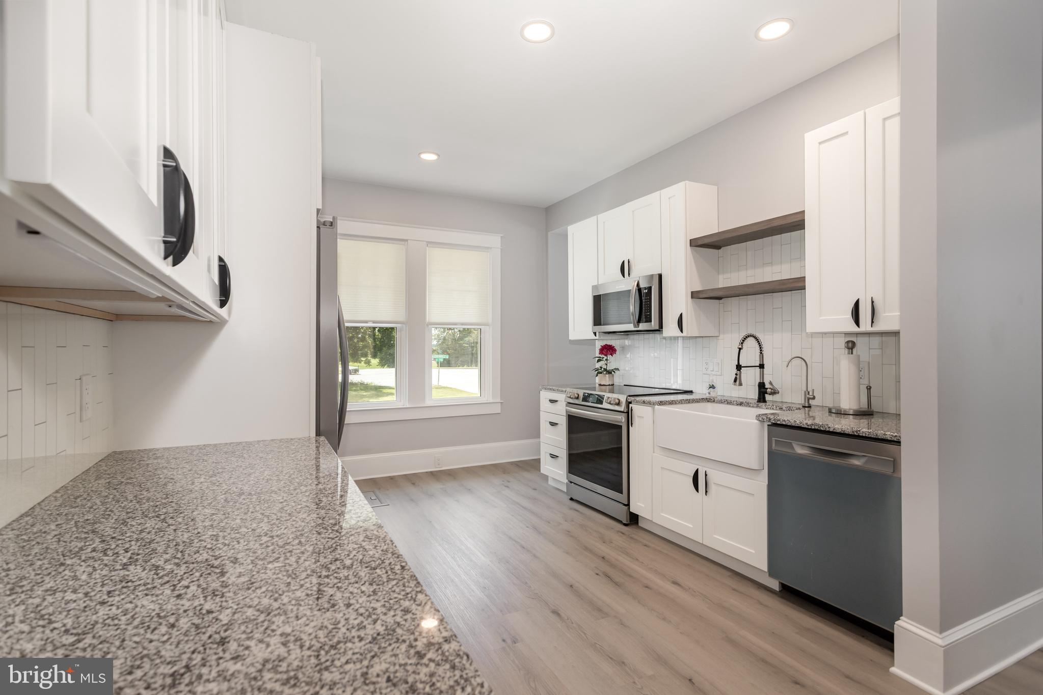 EAST HEMPFIELD - Residential