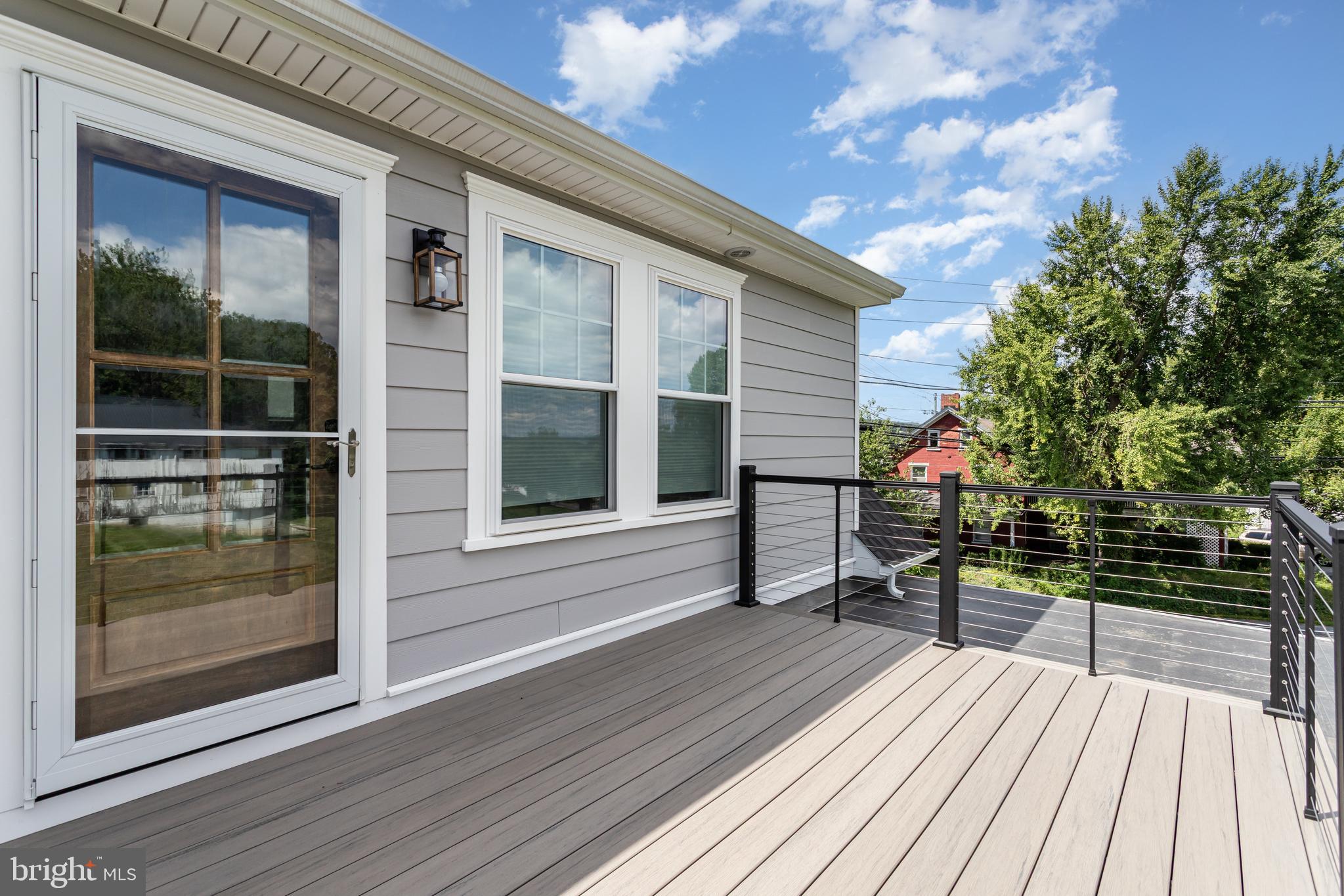 EAST HEMPFIELD - Residential