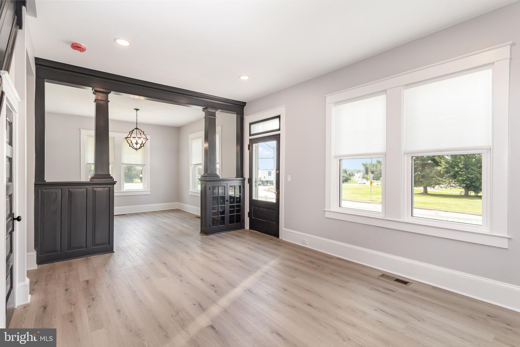 EAST HEMPFIELD - Residential