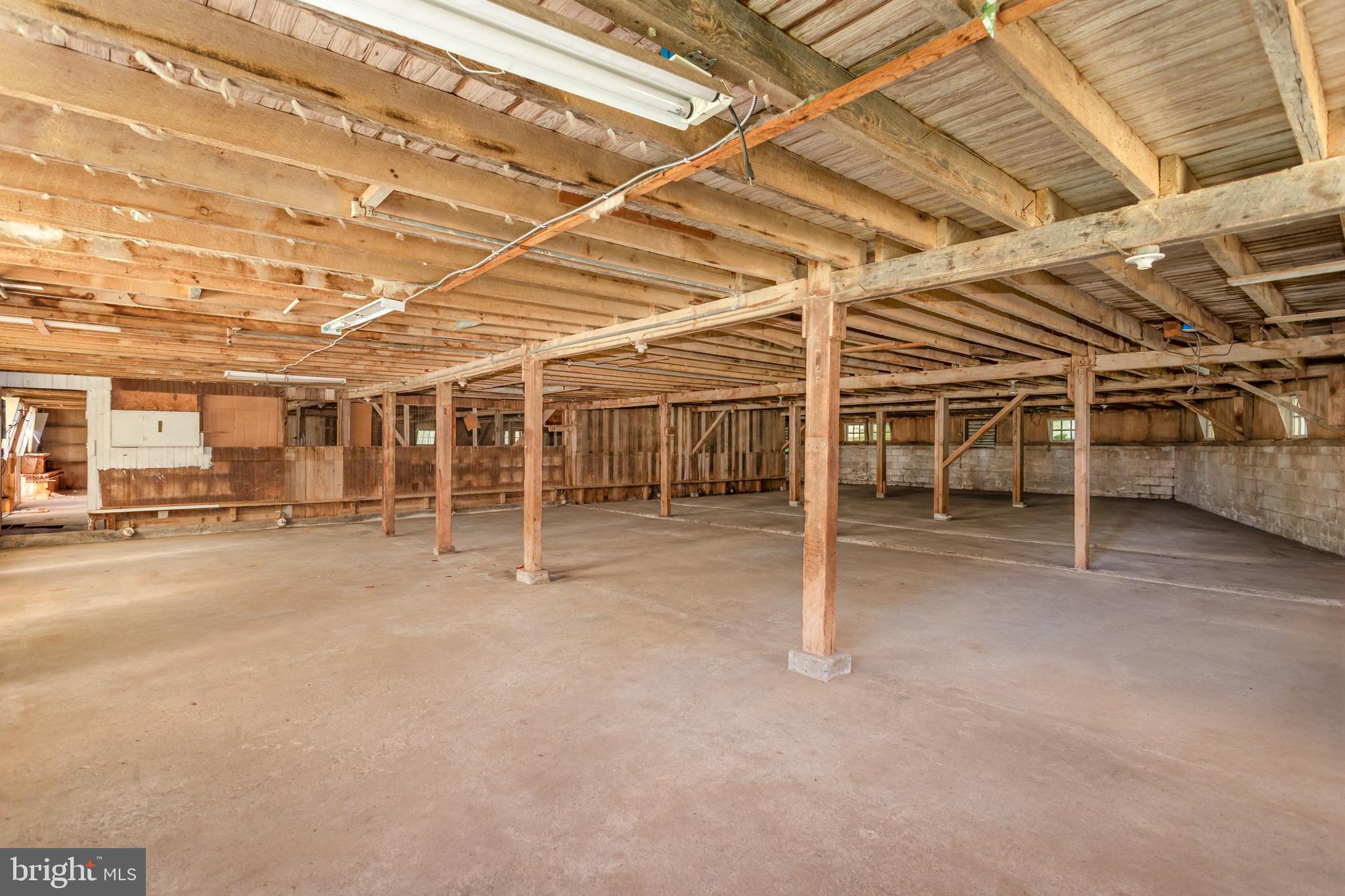 EAST HEMPFIELD - Residential