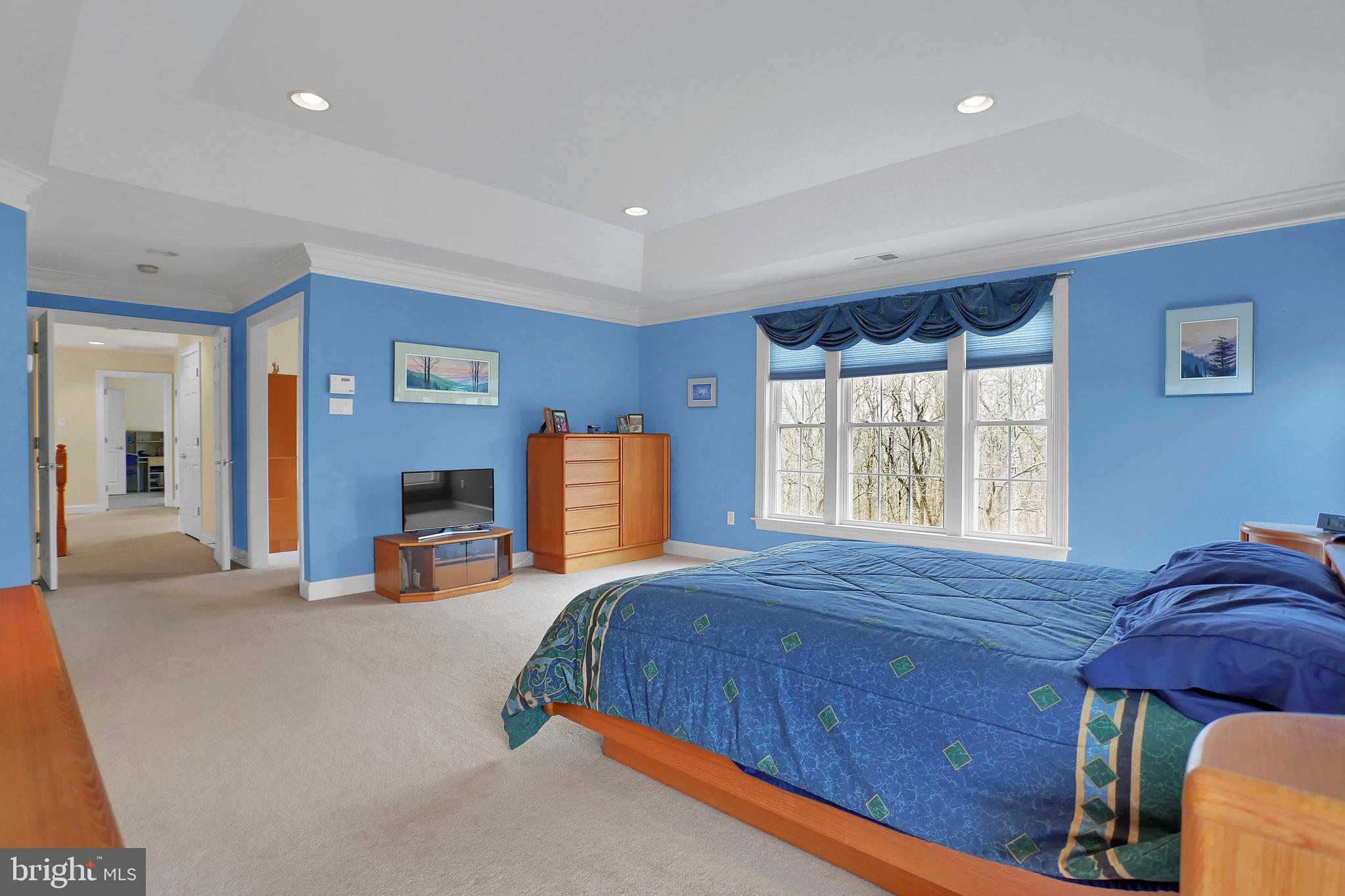 RIVER DOWNS - Residential