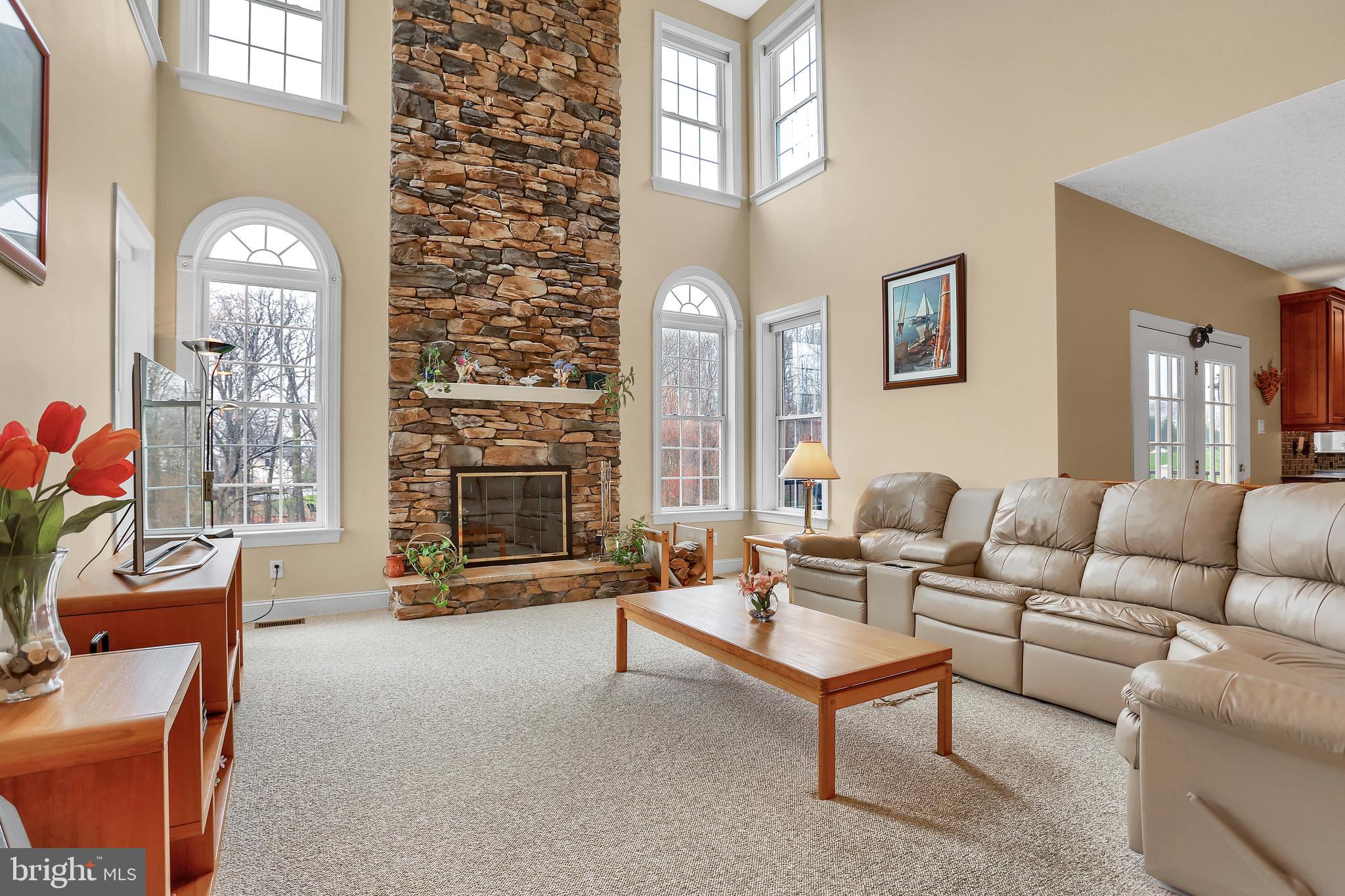 RIVER DOWNS - Residential