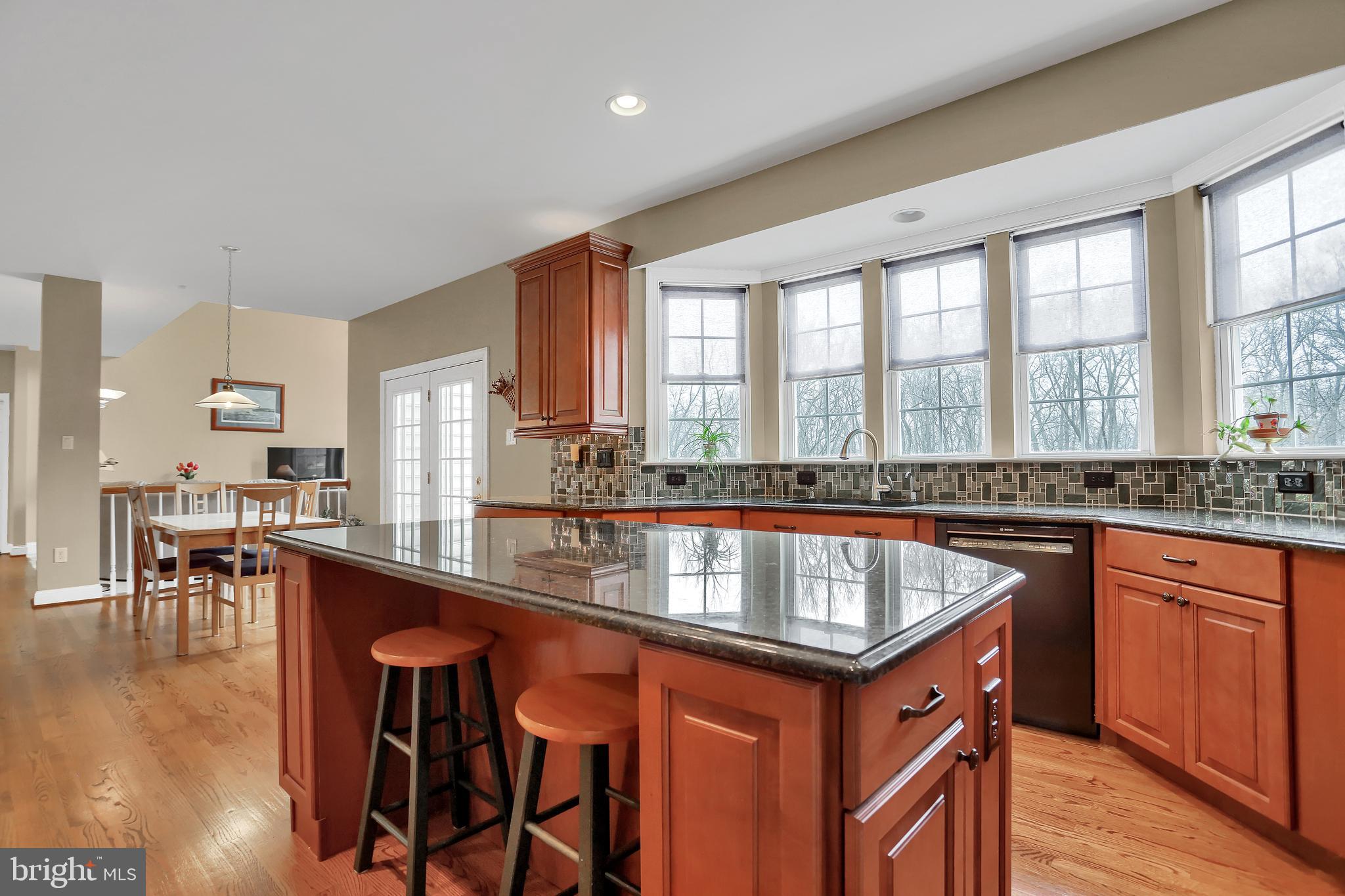 RIVER DOWNS - Residential