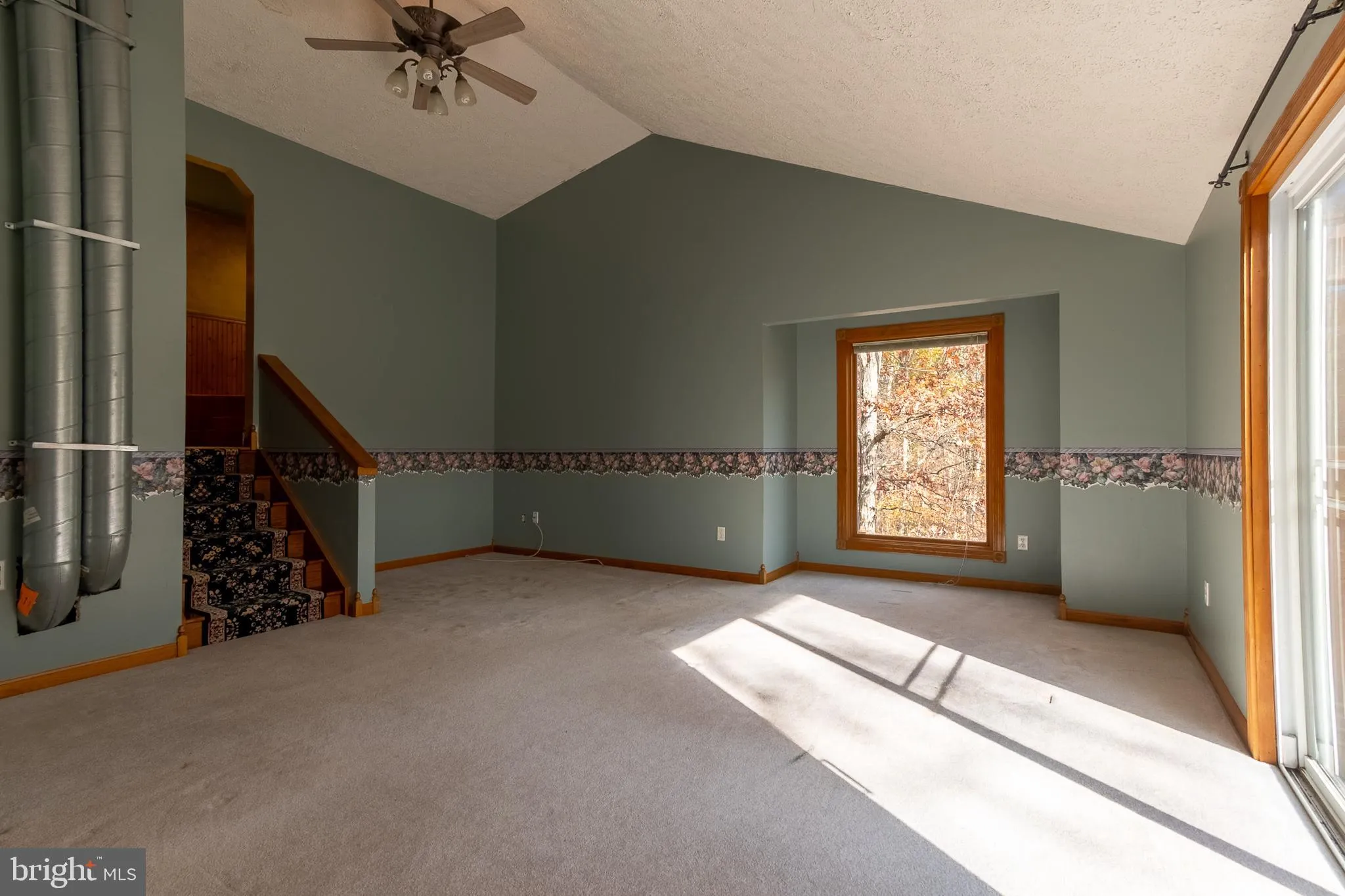 Hedgesville, West Virginia 25427, United States, 3 Bedrooms Bedrooms, ,2 BathroomsBathrooms,Residential,Coming Soon,233408