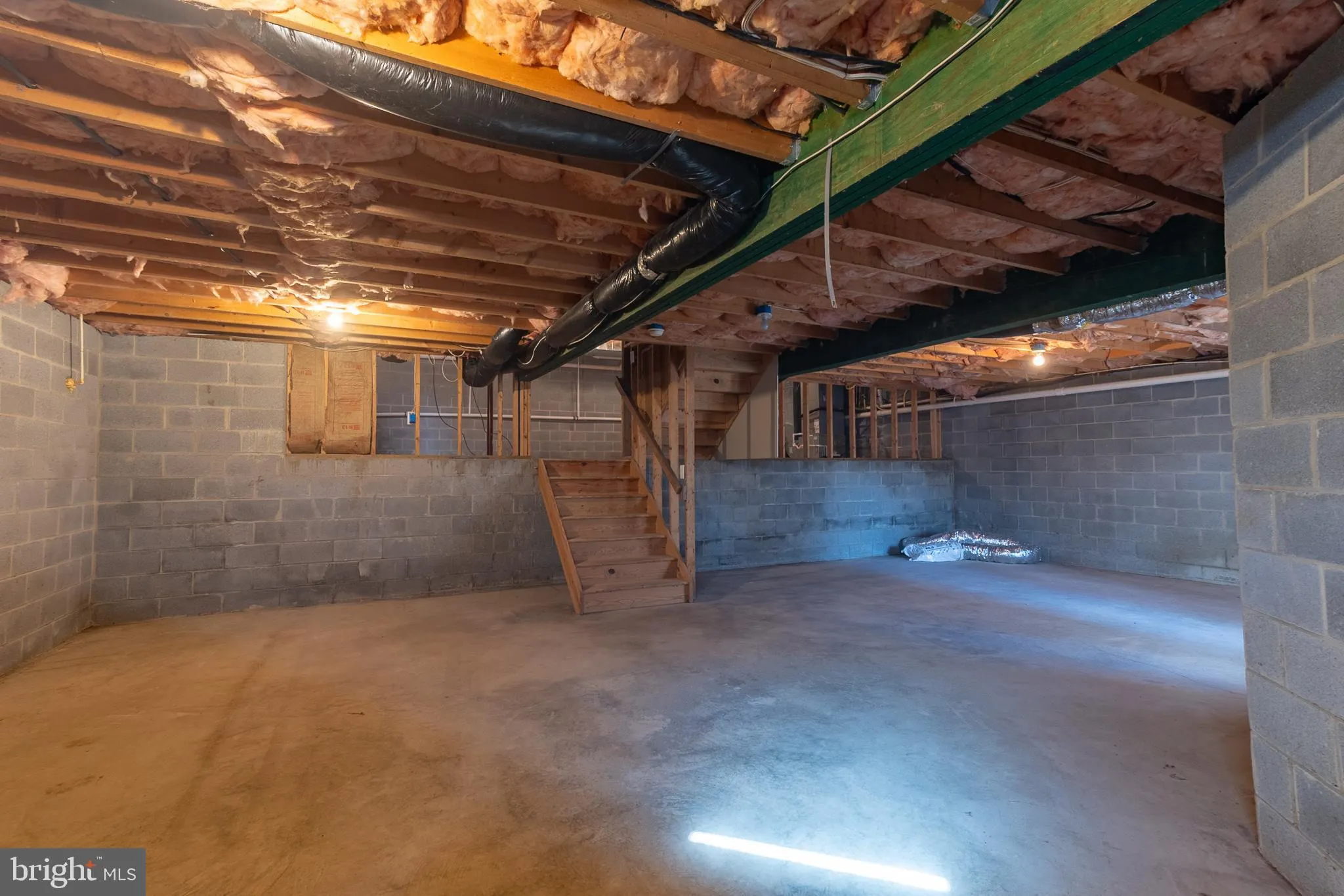 Hedgesville, West Virginia 25427, United States, 3 Bedrooms Bedrooms, ,2 BathroomsBathrooms,Residential,Coming Soon,233408