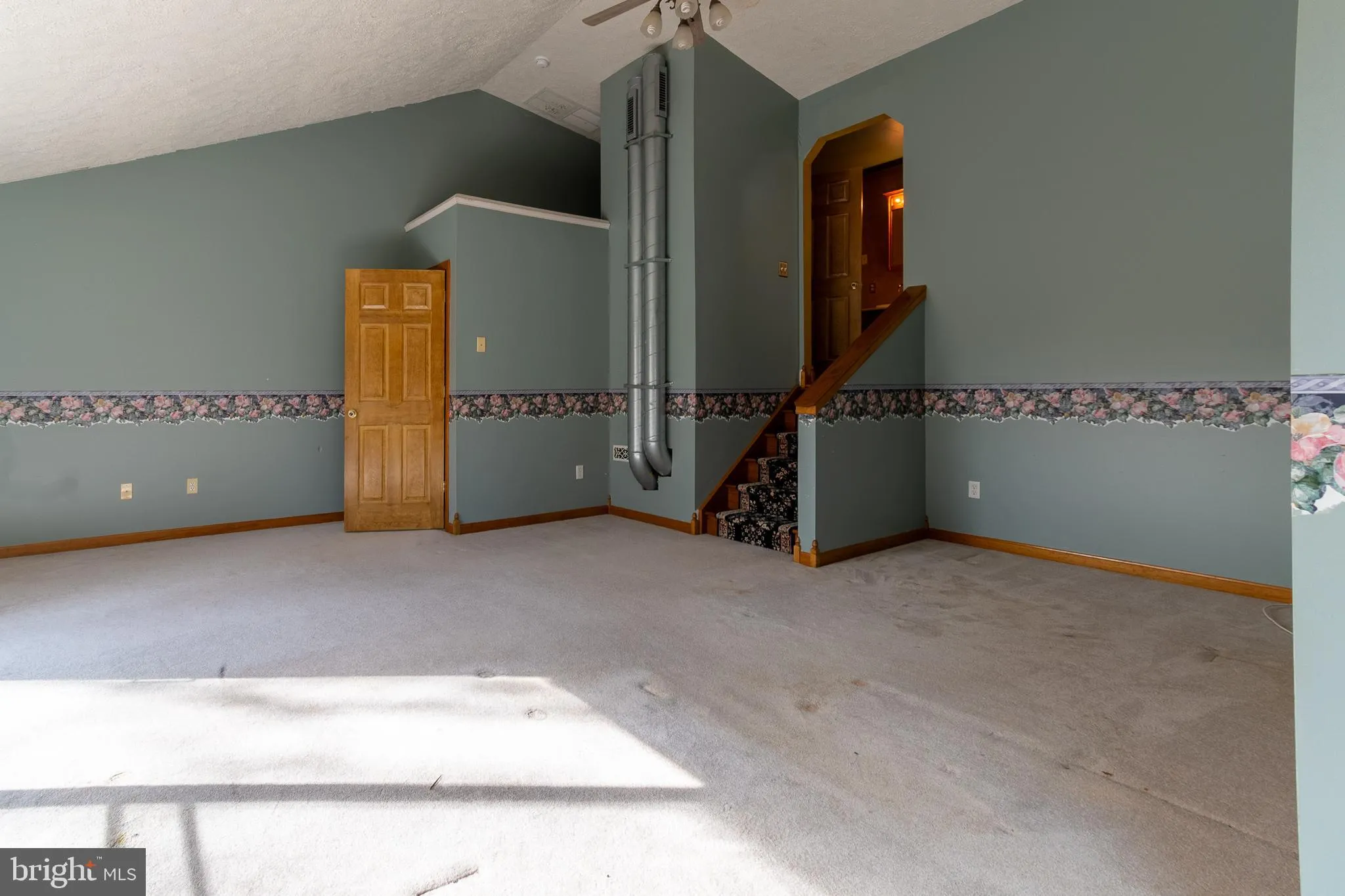 Hedgesville, West Virginia 25427, United States, 3 Bedrooms Bedrooms, ,2 BathroomsBathrooms,Residential,Coming Soon,233408