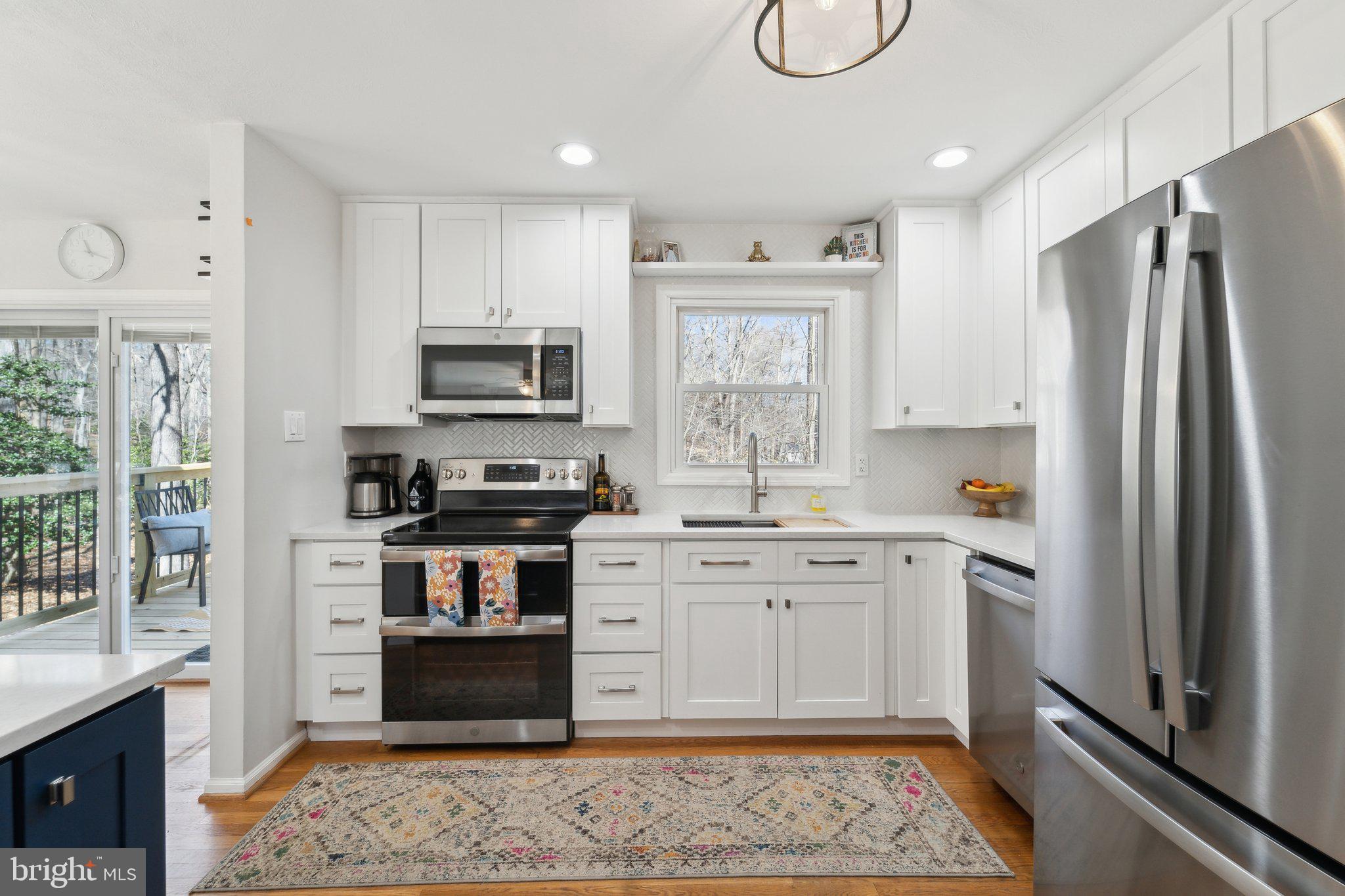 MOCKINGBIRD RIDGE - Residential