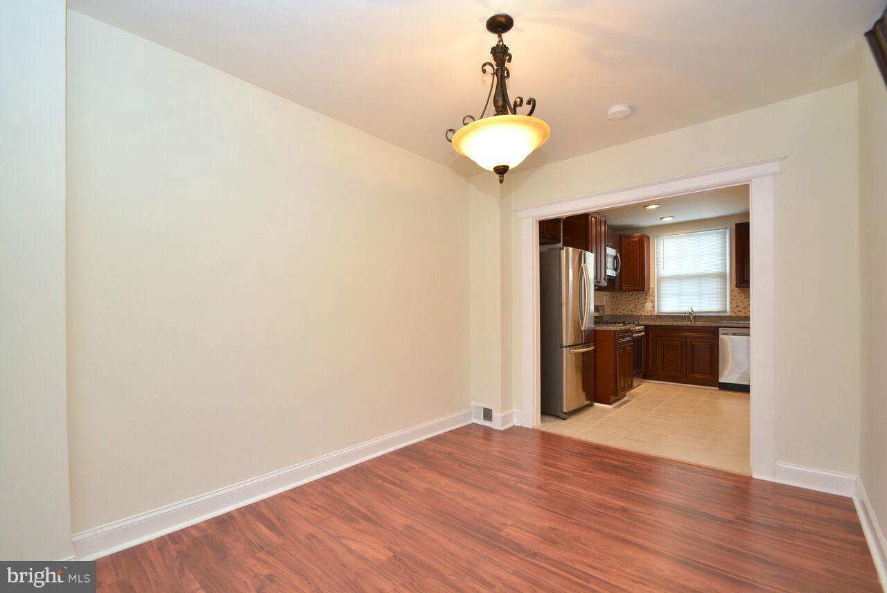 HIGHLANDTOWN - Residential