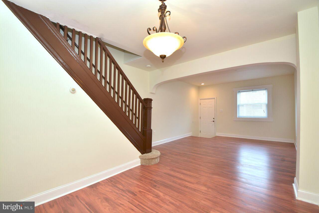 HIGHLANDTOWN - Residential