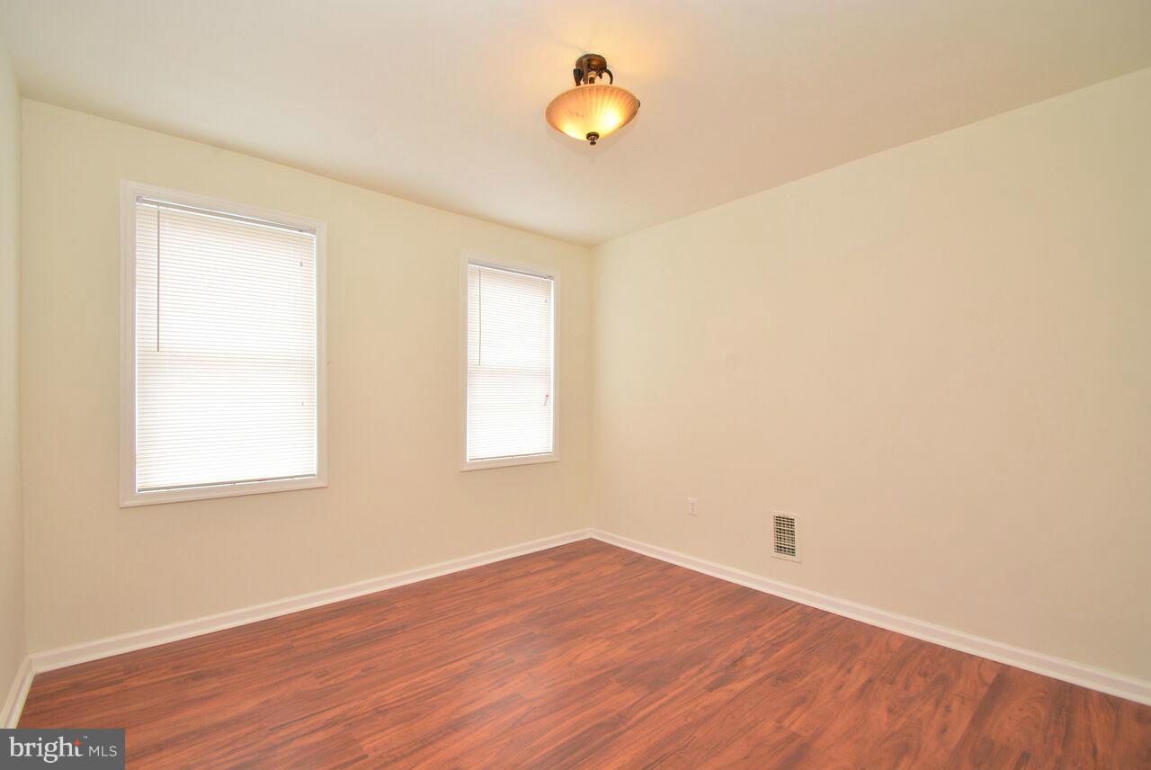 HIGHLANDTOWN - Residential