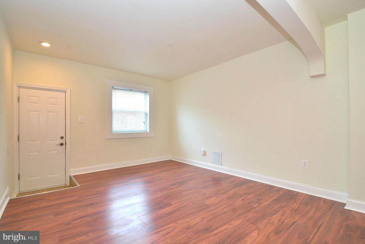 HIGHLANDTOWN - Residential