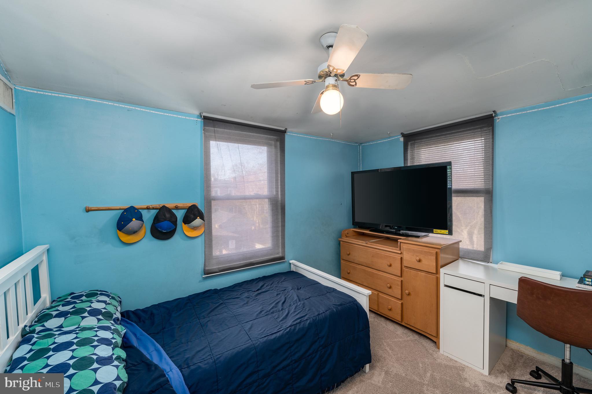 PARKVIEW COURT - Residential