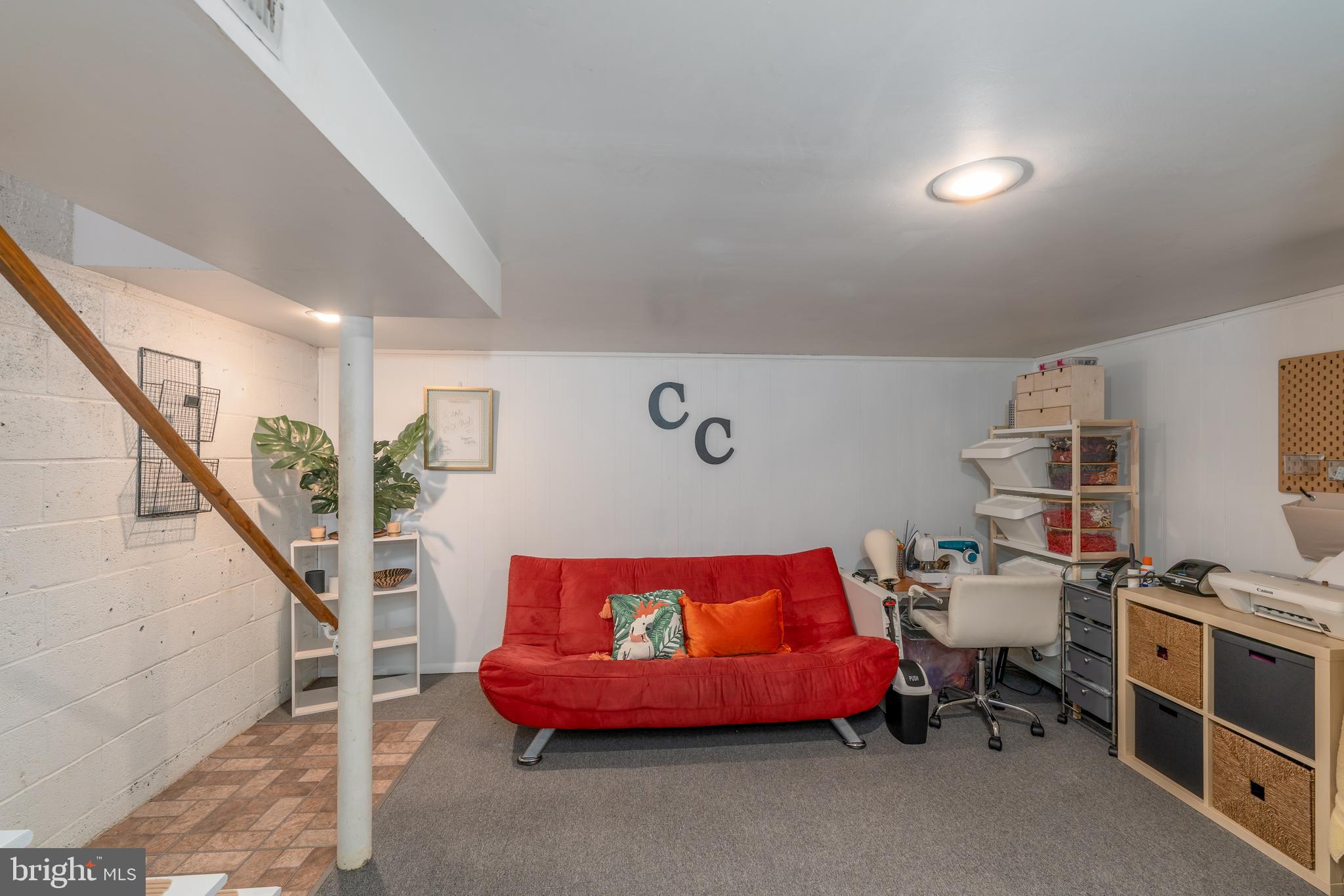 PARKVIEW COURT - Residential