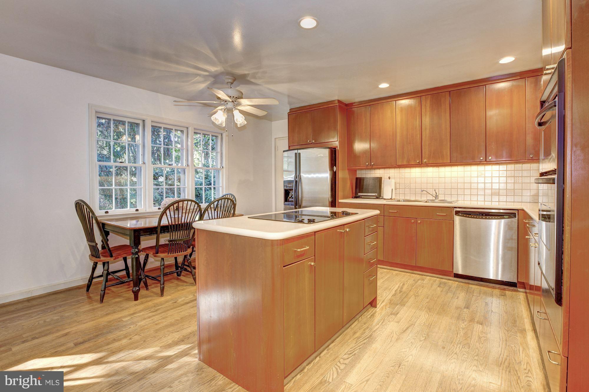 EDGEMOOR - Residential