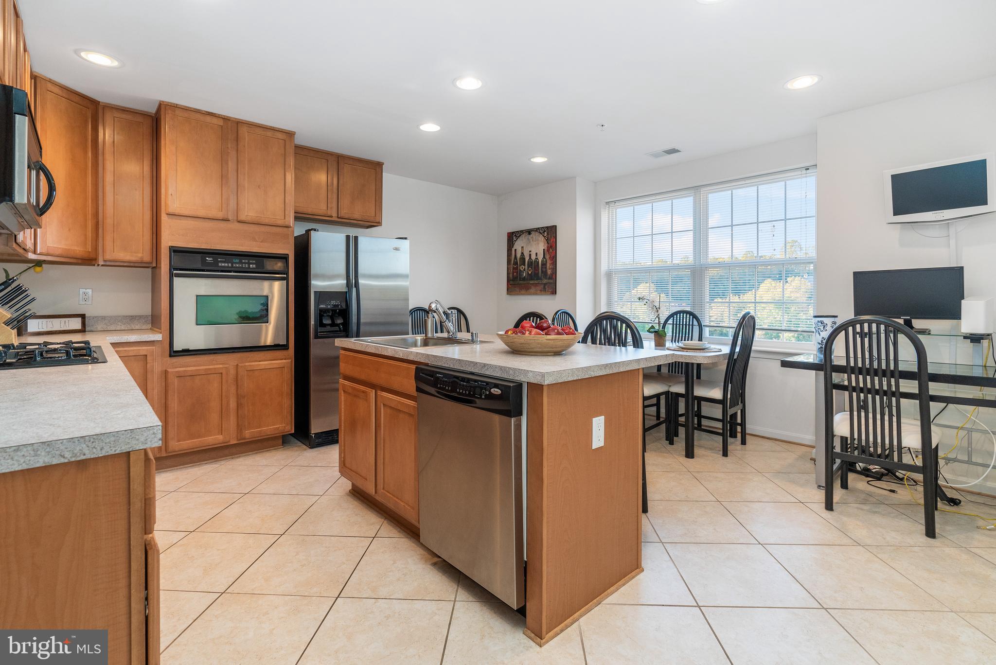 CONDOS AT THE RIDGE - Residential